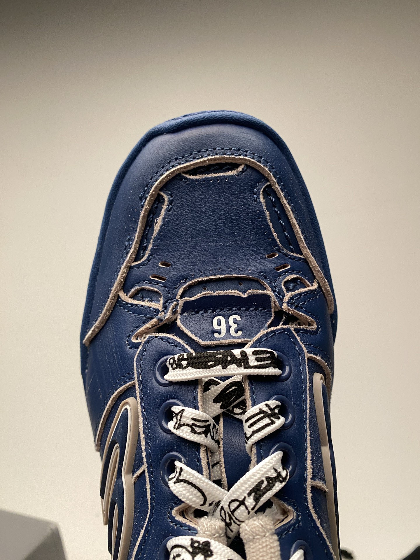 Blenciaga Hamptons Medium Worn-out Sneaker in Navy/taupe