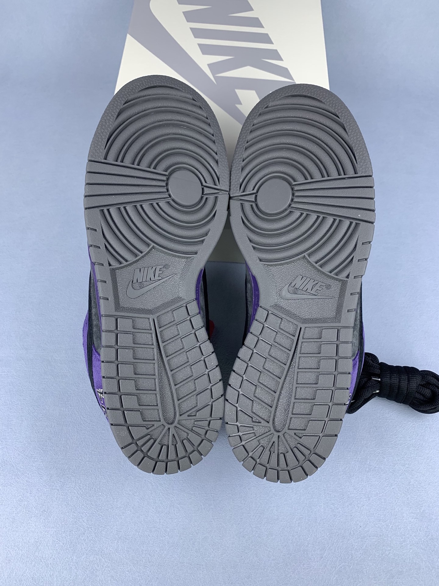 Supreme × Nike SB Dunk Low "Ink" (Europe and the UK Exclusive) (25FW Week2)