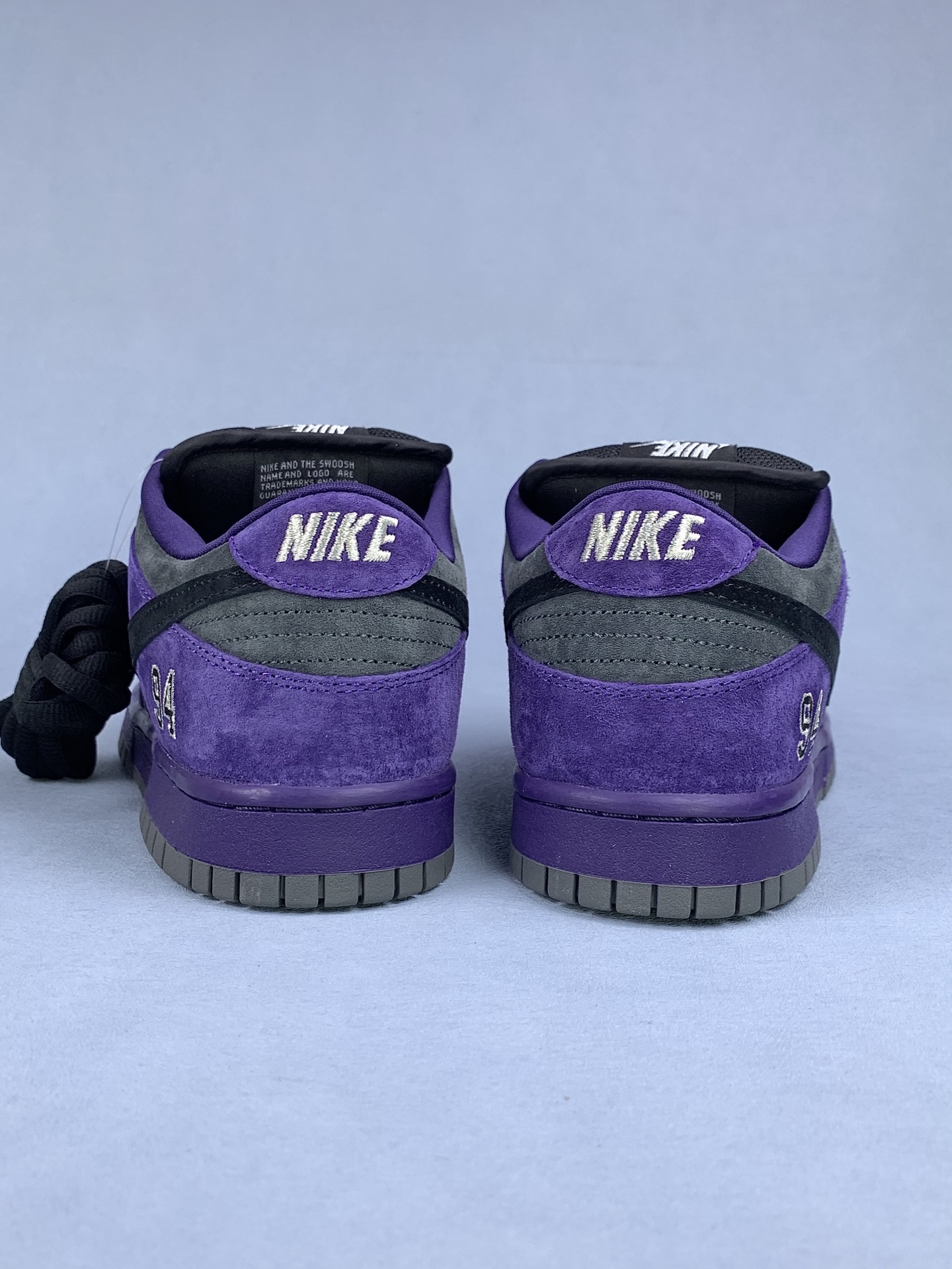 Supreme × Nike SB Dunk Low "Ink" (Europe and the UK Exclusive) (25FW Week2)