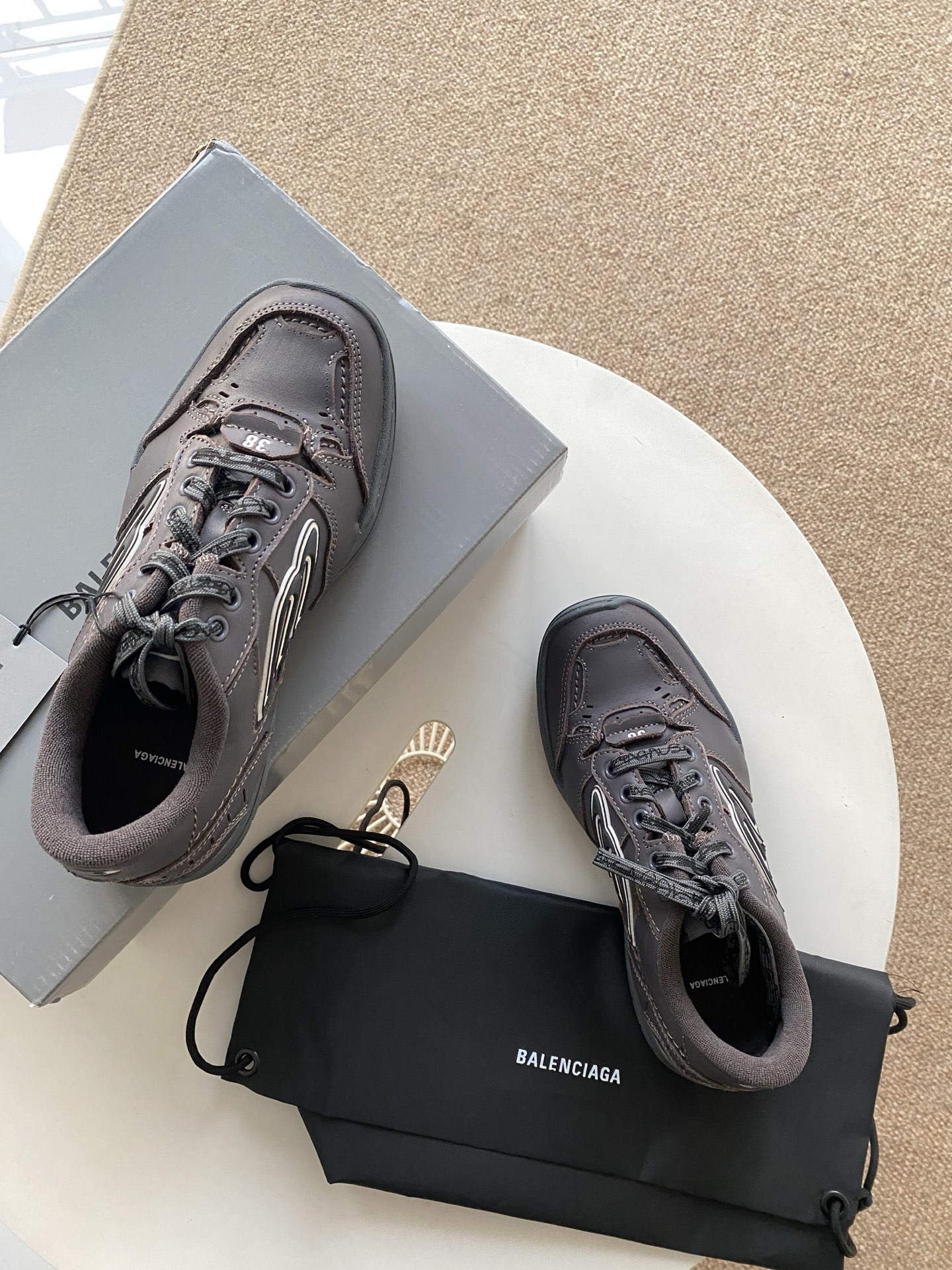 Blenciaga Hamptons Medium Worn-out Sneaker in Brown/lilac