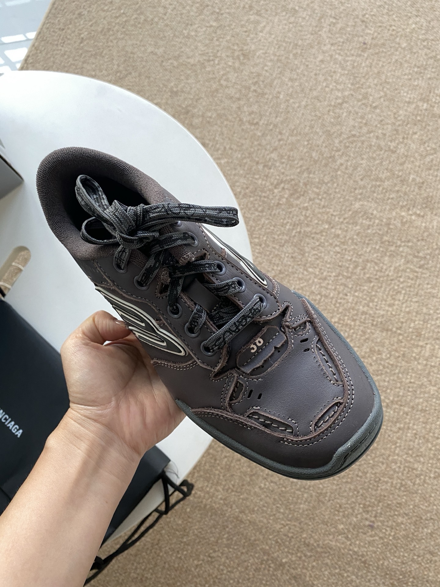 Blenciaga Hamptons Medium Worn-out Sneaker in Brown/lilac