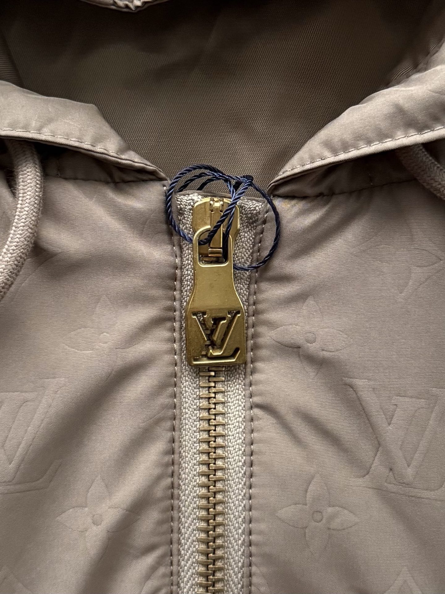 1AHBIA モノグラム 中綿ウィンドブレーカー