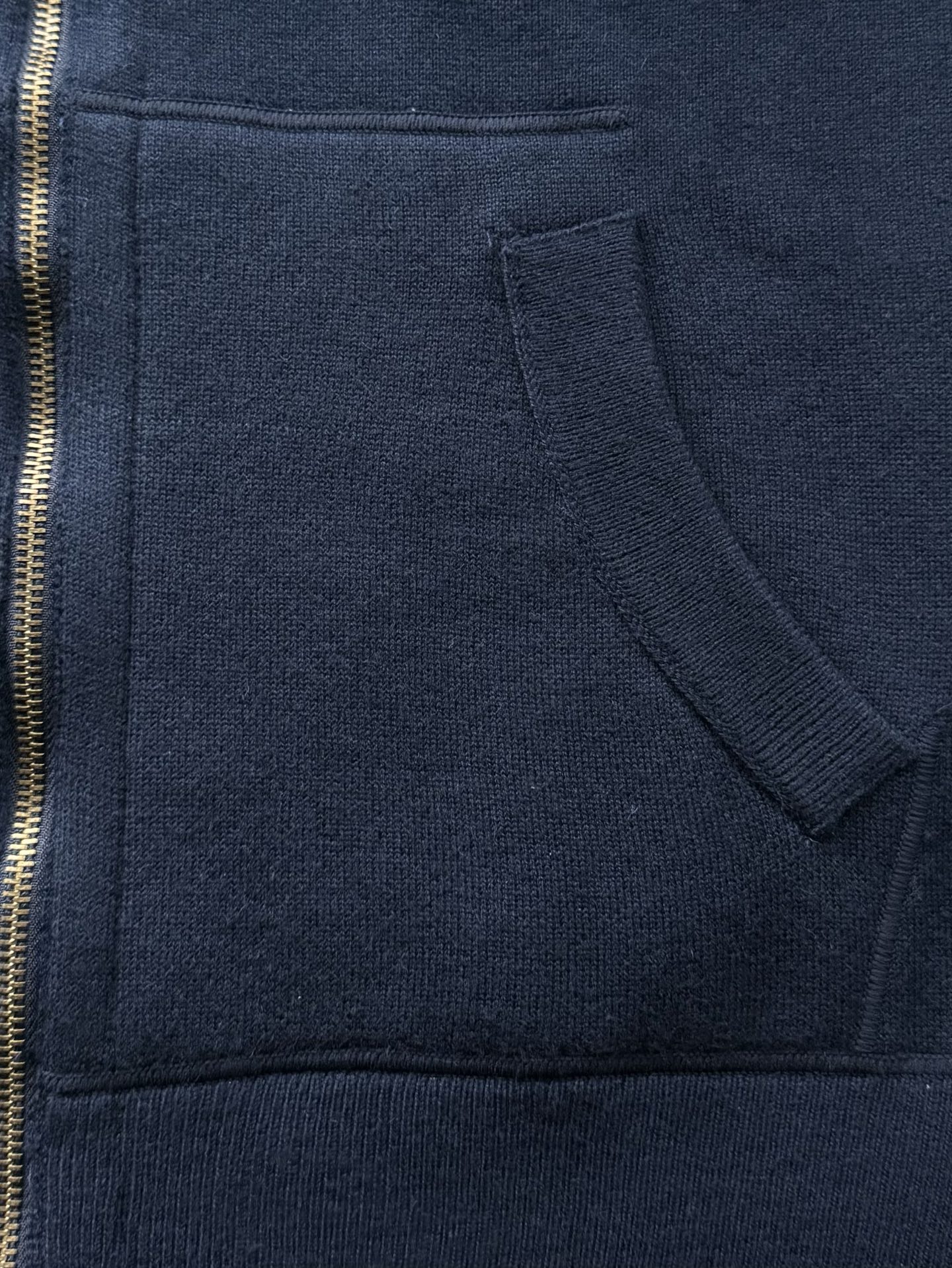 1AIJZ7 モノグラム ダブルフェイス リバーシブル フーディー