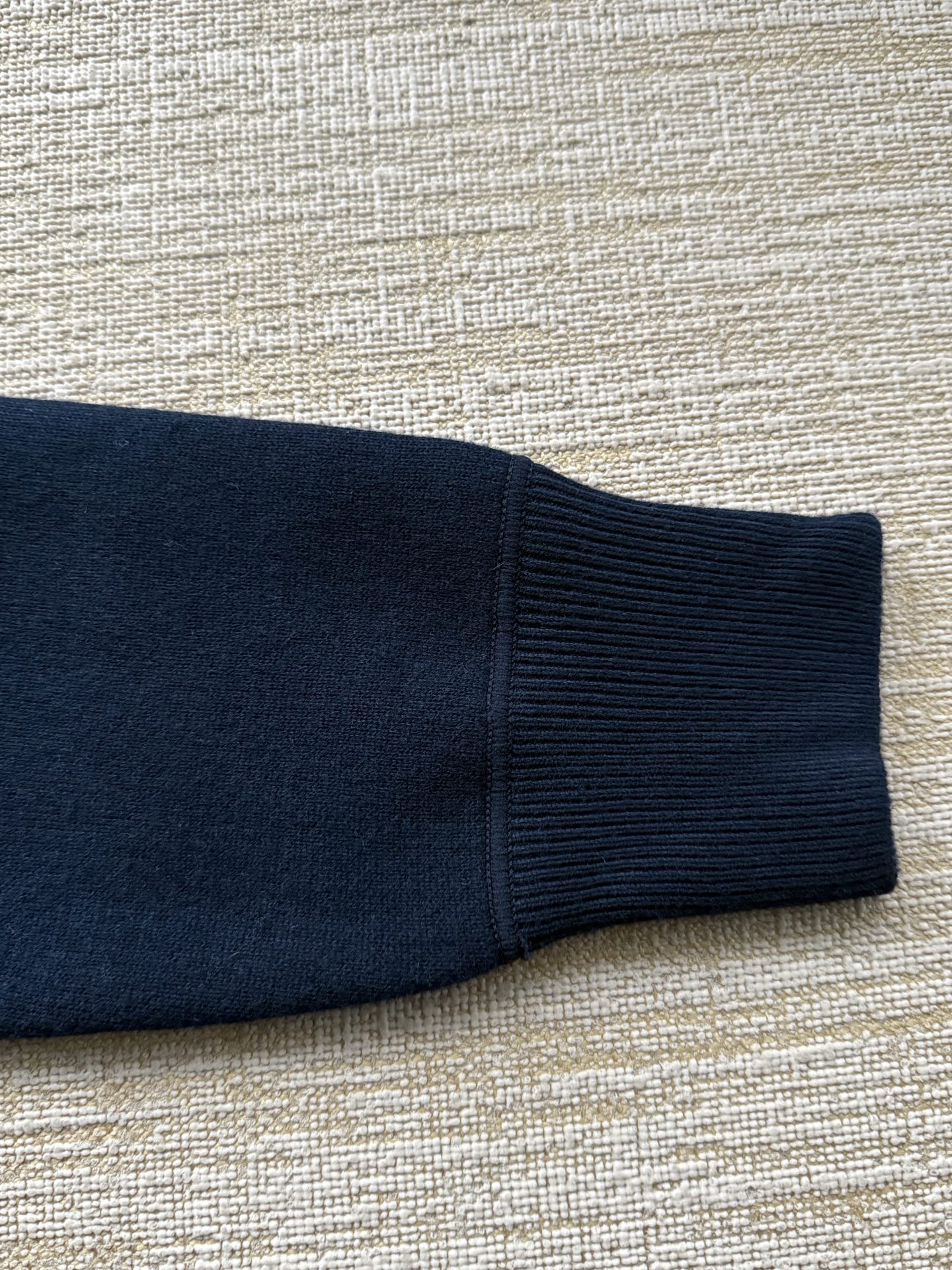 1AIJZ7 モノグラム ダブルフェイス リバーシブル フーディー