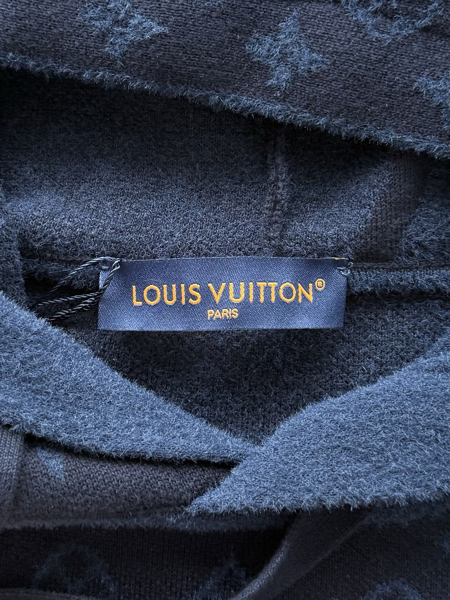 1AIWFV グラフィック ジャカードフーディ