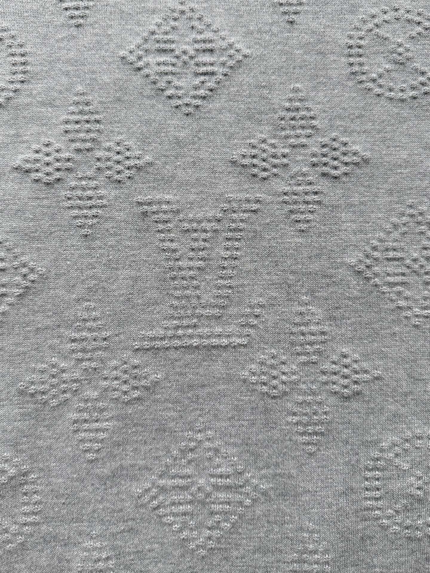 1AIWG5 モノグラムエンボスドプルオーバー