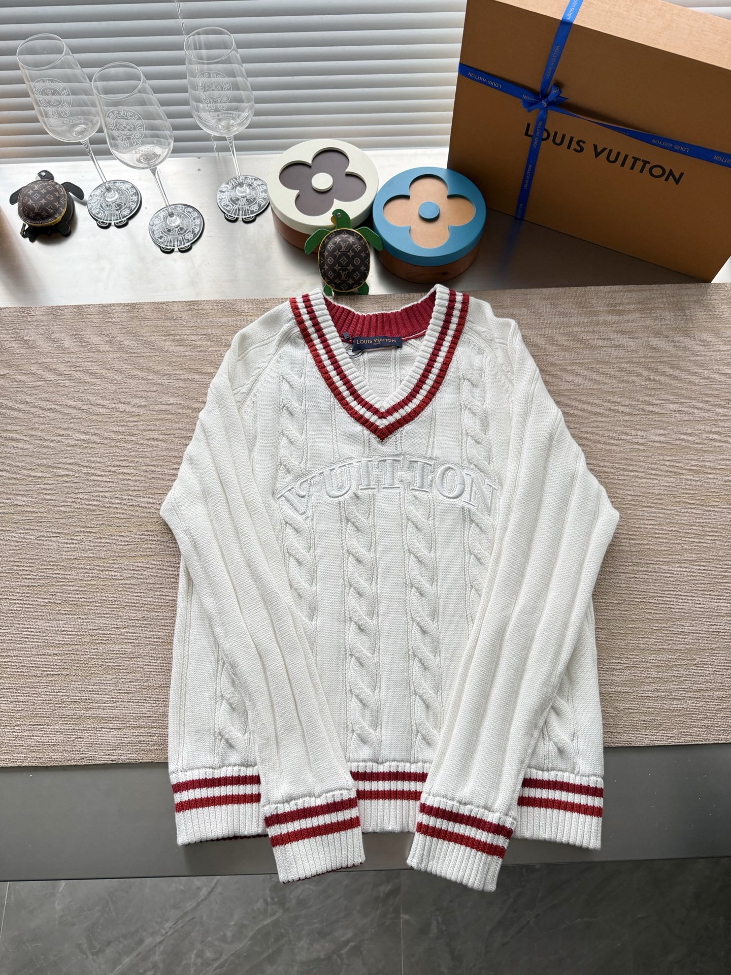 1AIJYP プレッピー Vネック ケーブルプルオーバー