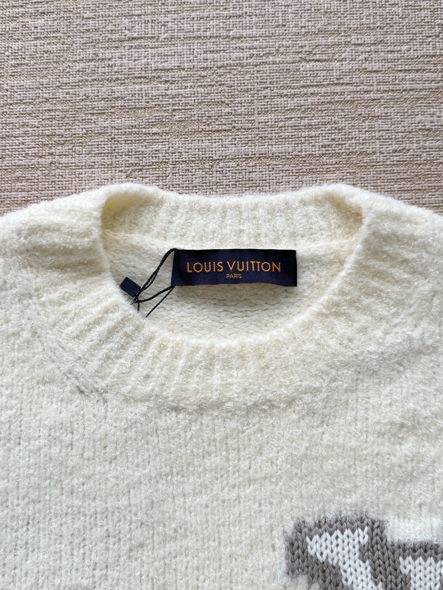 1AHEC4 インターシャ クルーネック