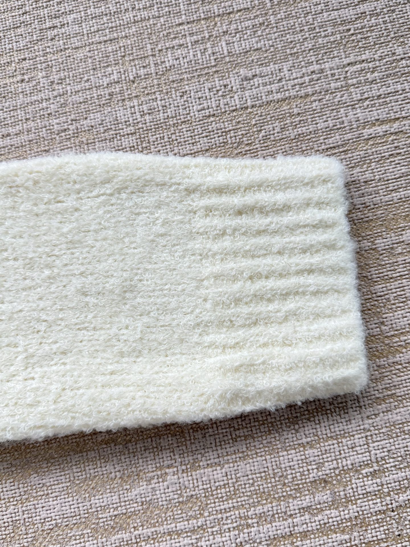 1AHEC4 インターシャ クルーネック