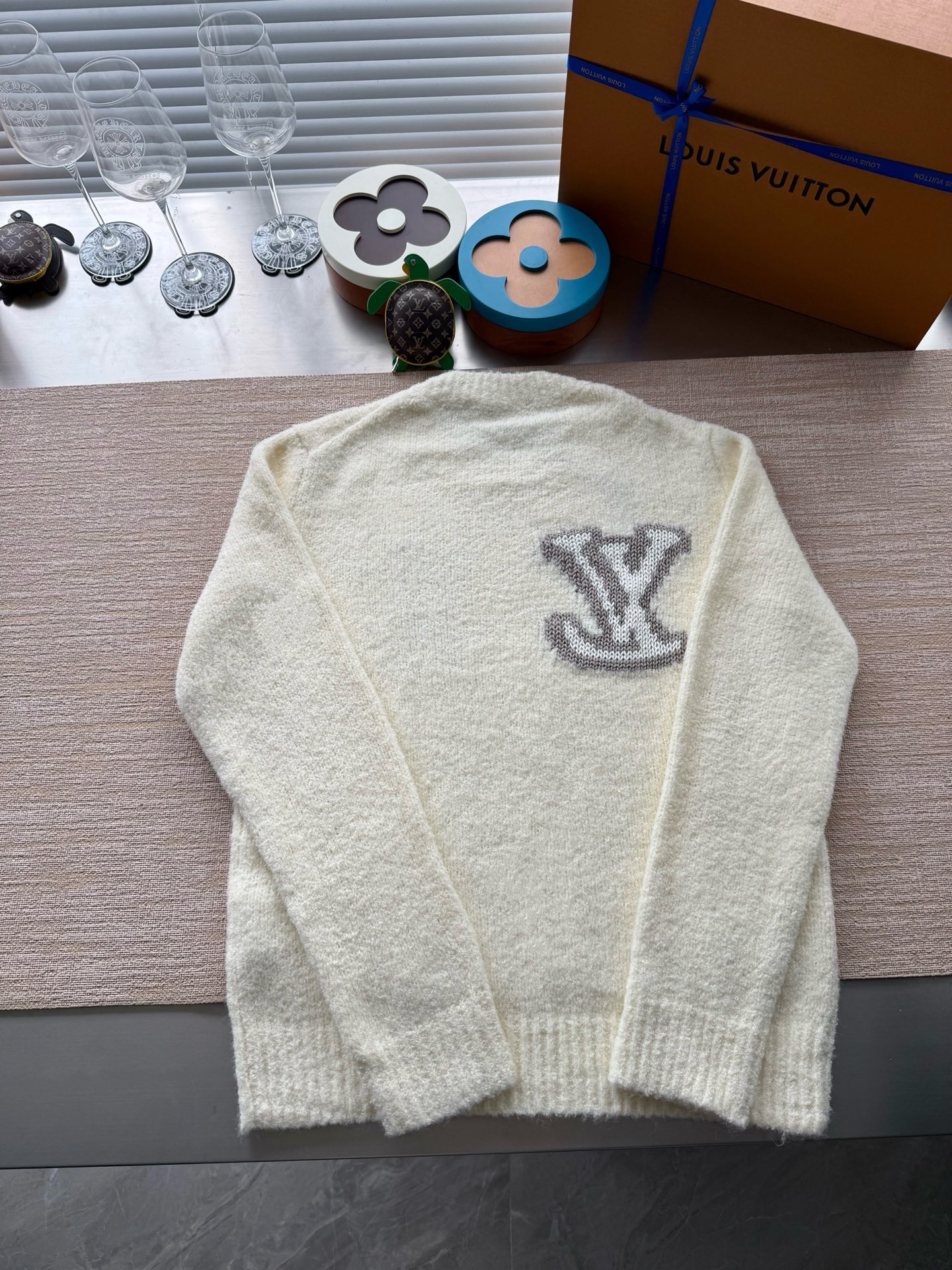 1AHEC4 インターシャ クルーネック