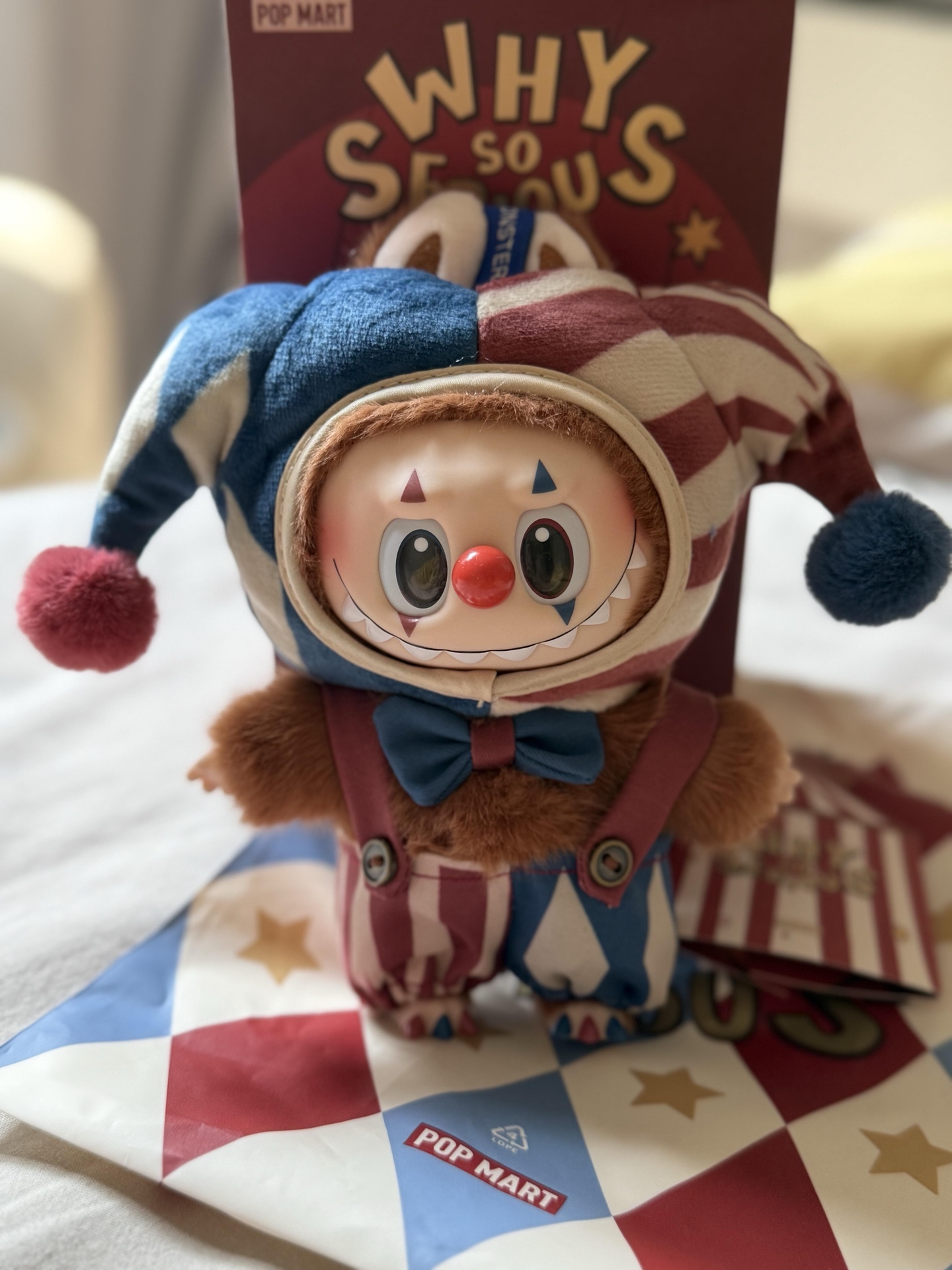 正規品 POP MART WHY SO SERIOUS Juggling Clown ラブブ ぬいぐるみペンダント