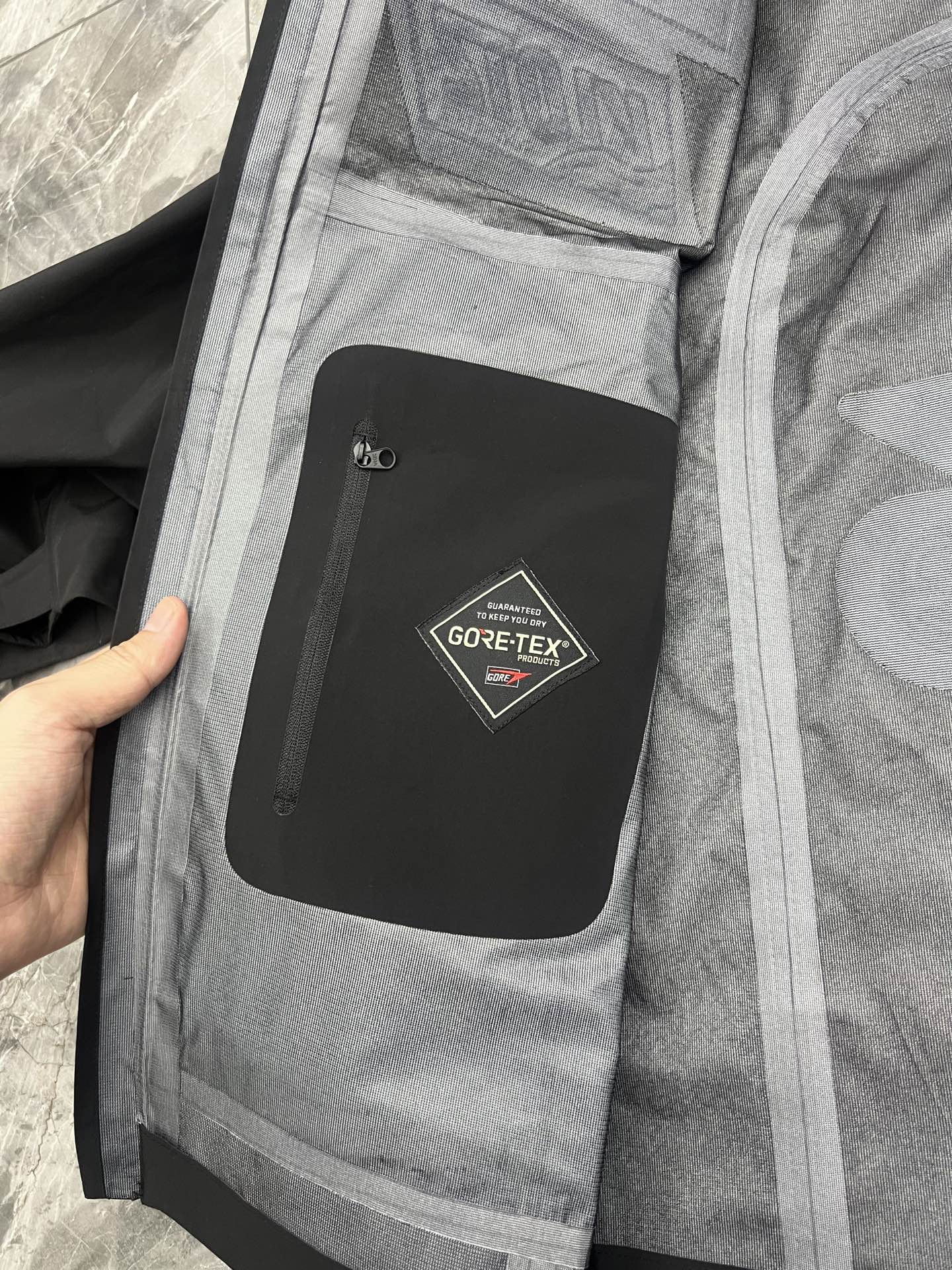 Supreme x Vanson Leathers FW25 GORE-TEX Shell Jacket