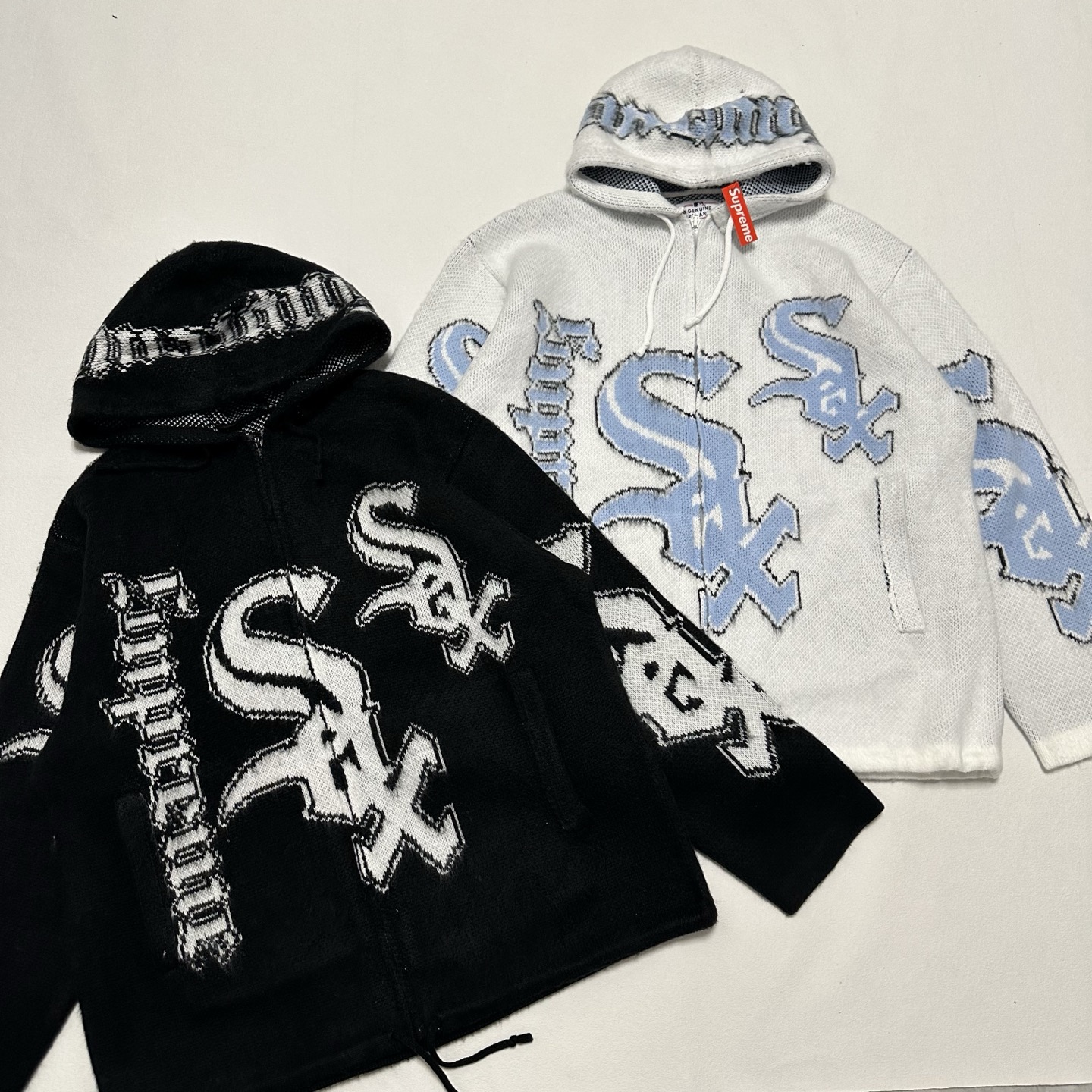 SUPREME FW25 CHICAGO WHITE SOX ZIP UP HOODED SWEATER