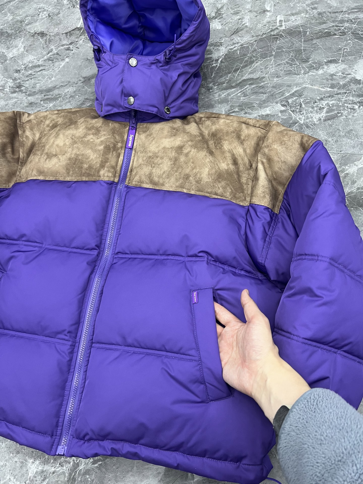 SUPREME  25FW LEATHER YOKE PUFFER JACKET