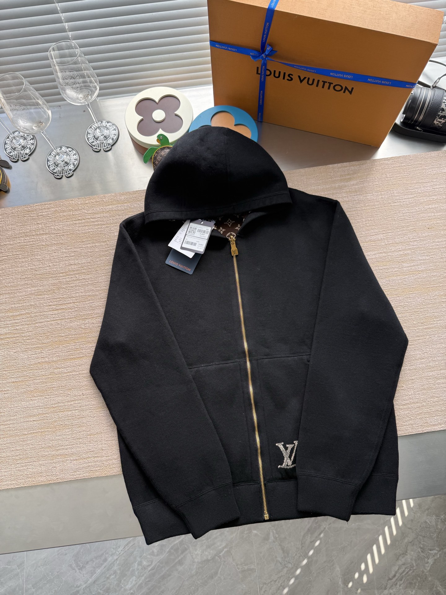 1AJBXF モノグラム リバーシブル ダブルフェイス フーデッド ブルゾン
