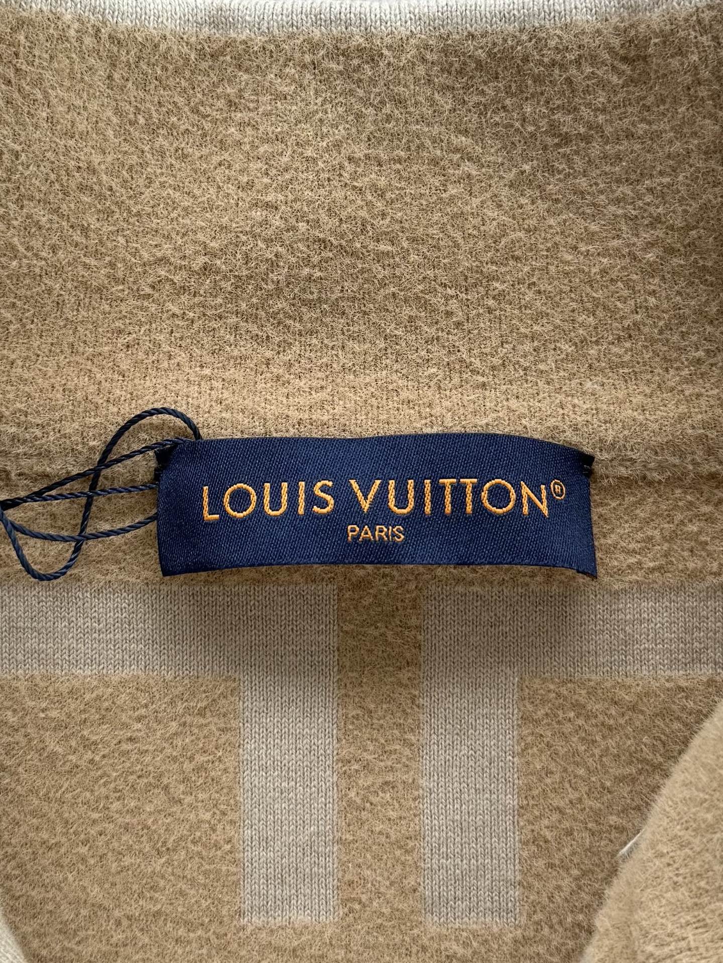 1AJBSF ニット トラックトップ