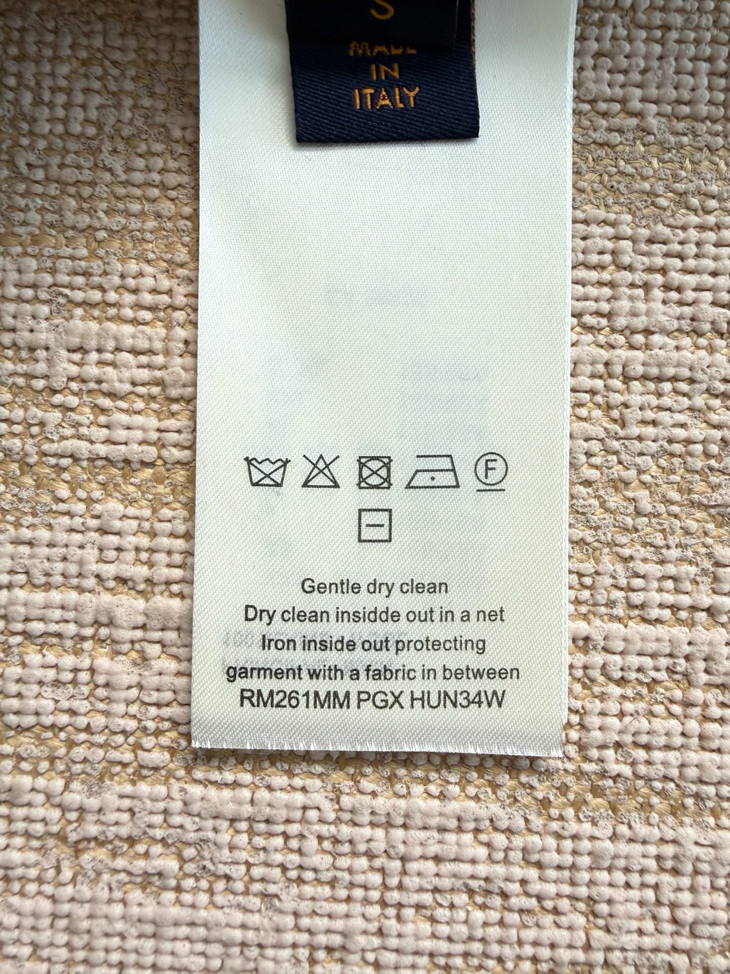 1AJBWV エンベリッシュドニットクルーネック