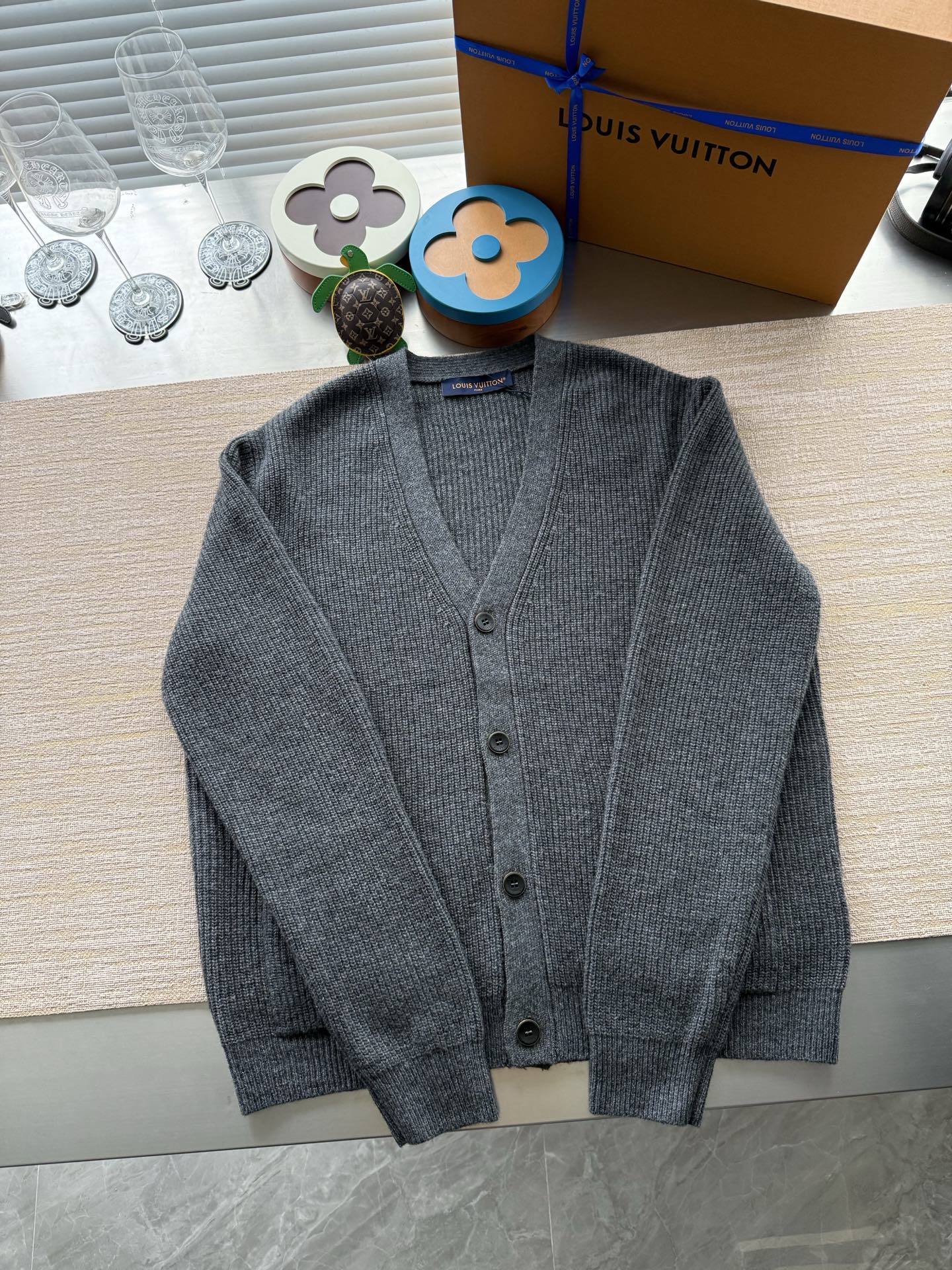 1AIK07 エンブロイダリー シグネチャー カシミヤカーディガン