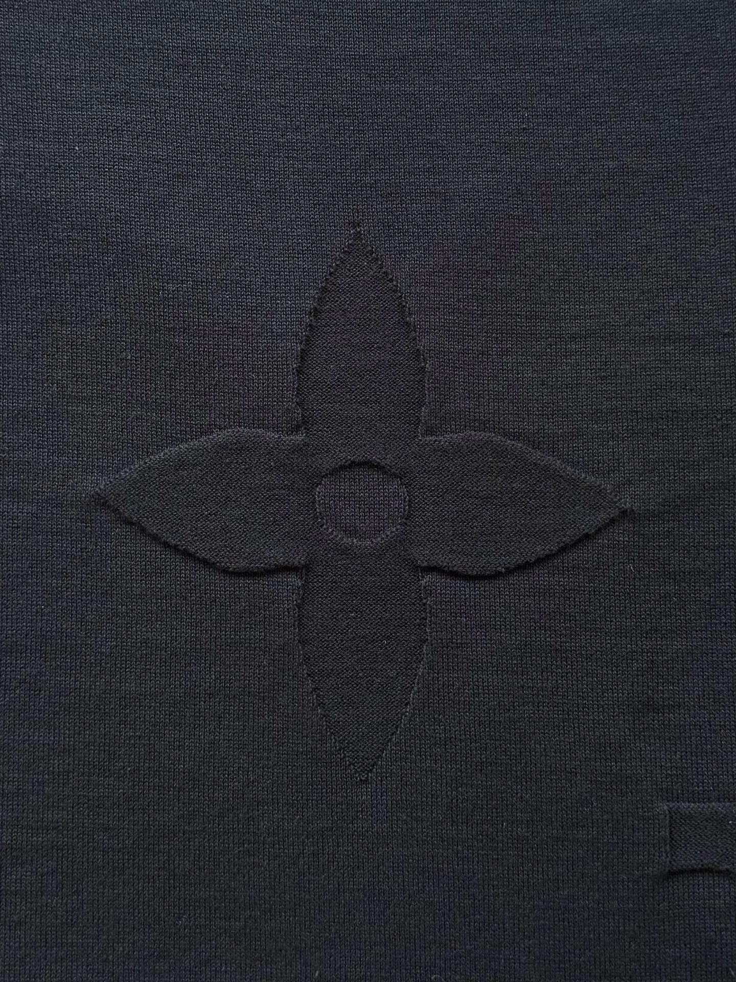 1AIWE9 モノグラムロングスリーブコットンクルーネック