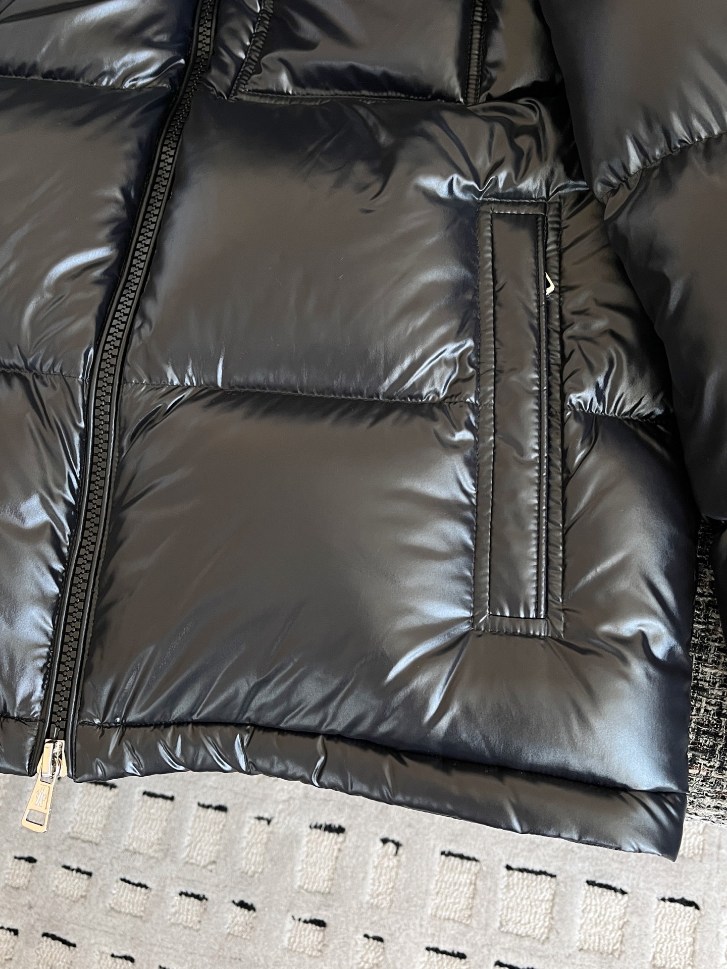 Moncler Montbeliard Short Down Jacket