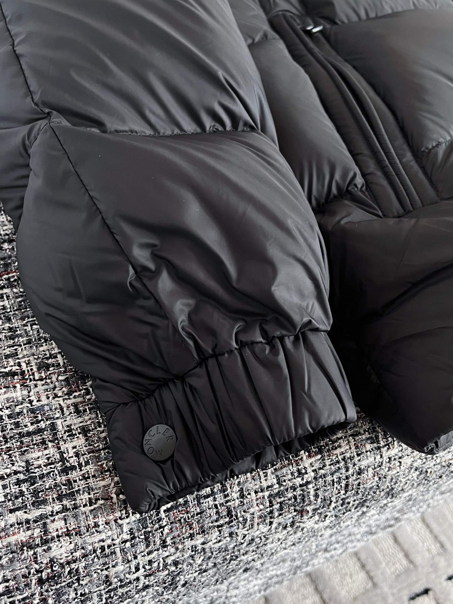 Moncler Citala Short Down Jacket