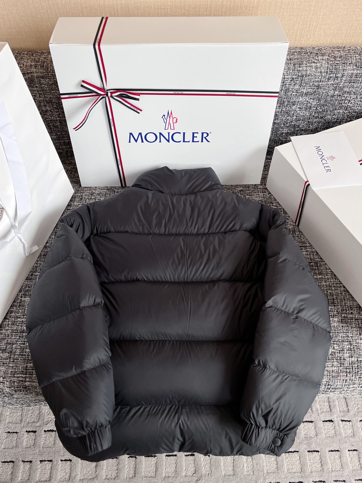 Moncler Citala Short Down Jacket