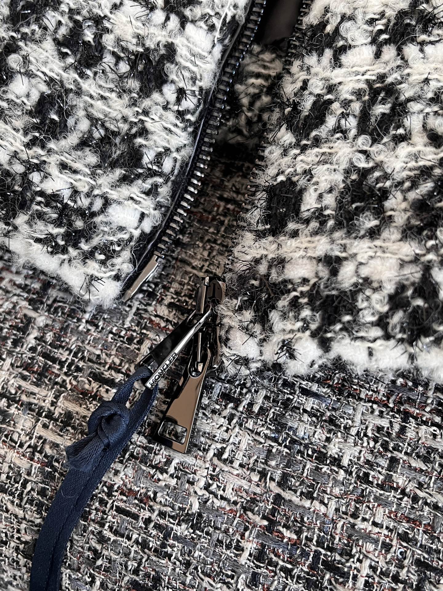 Moncler Andronne quilted hooded jacket