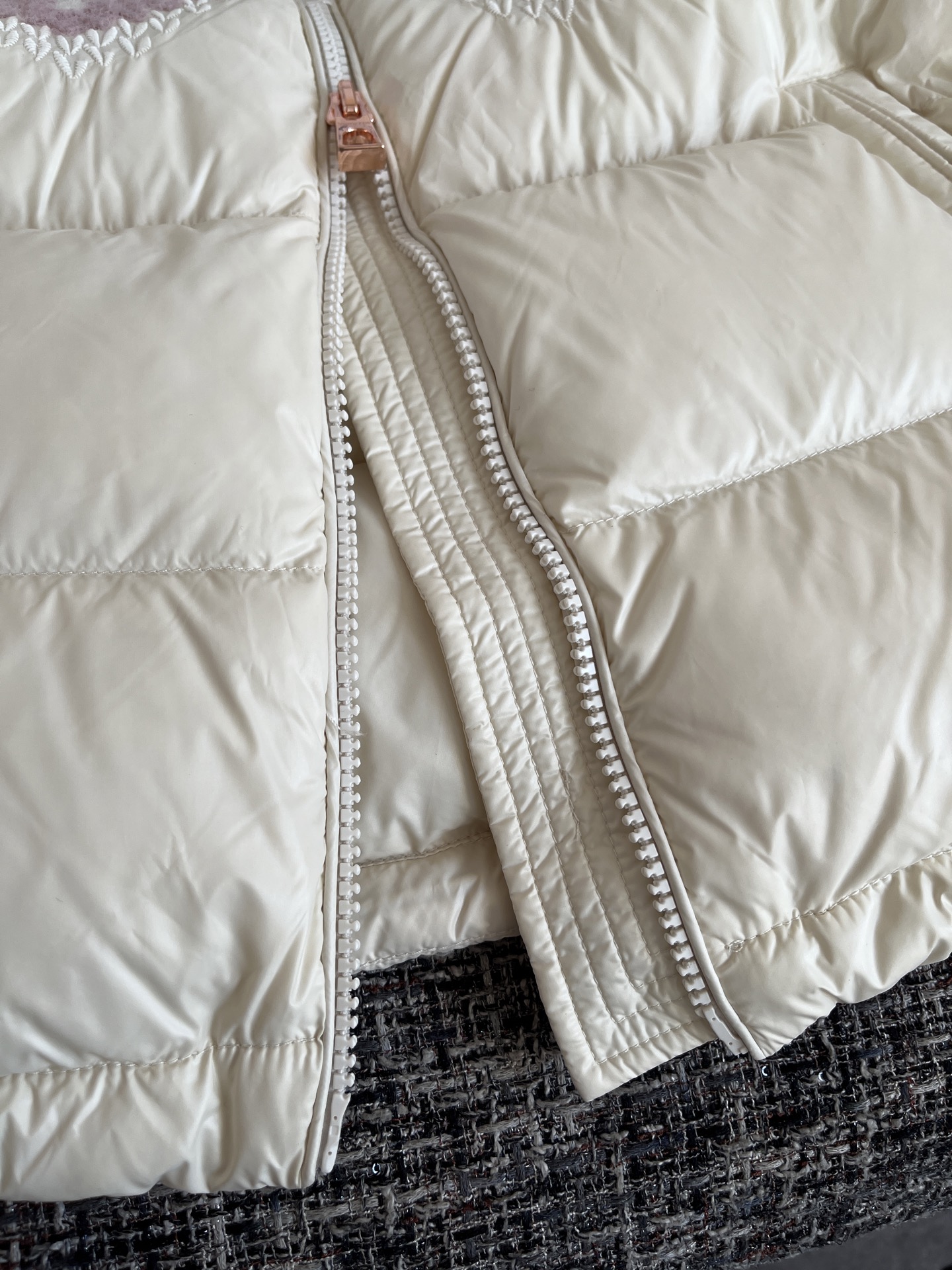 Moncler Megara Wool-Trimmed Short Down Jacket