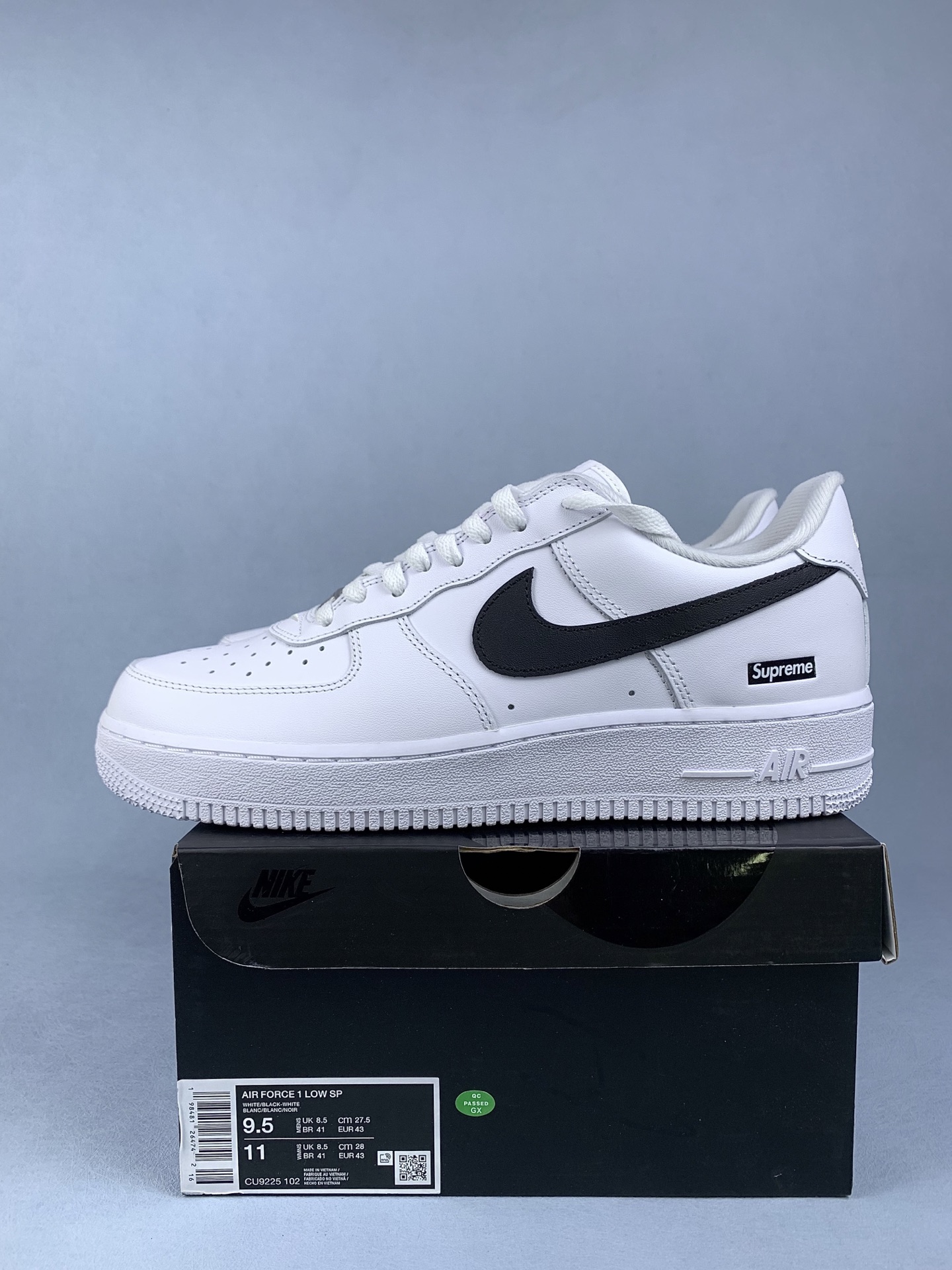 Supreme × Nike Air Force 1 Low "White/Black"