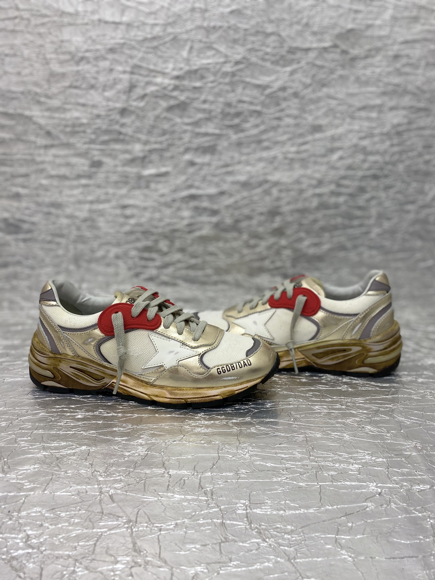 Golden Goose Dad-Star in mesh and gold foiled