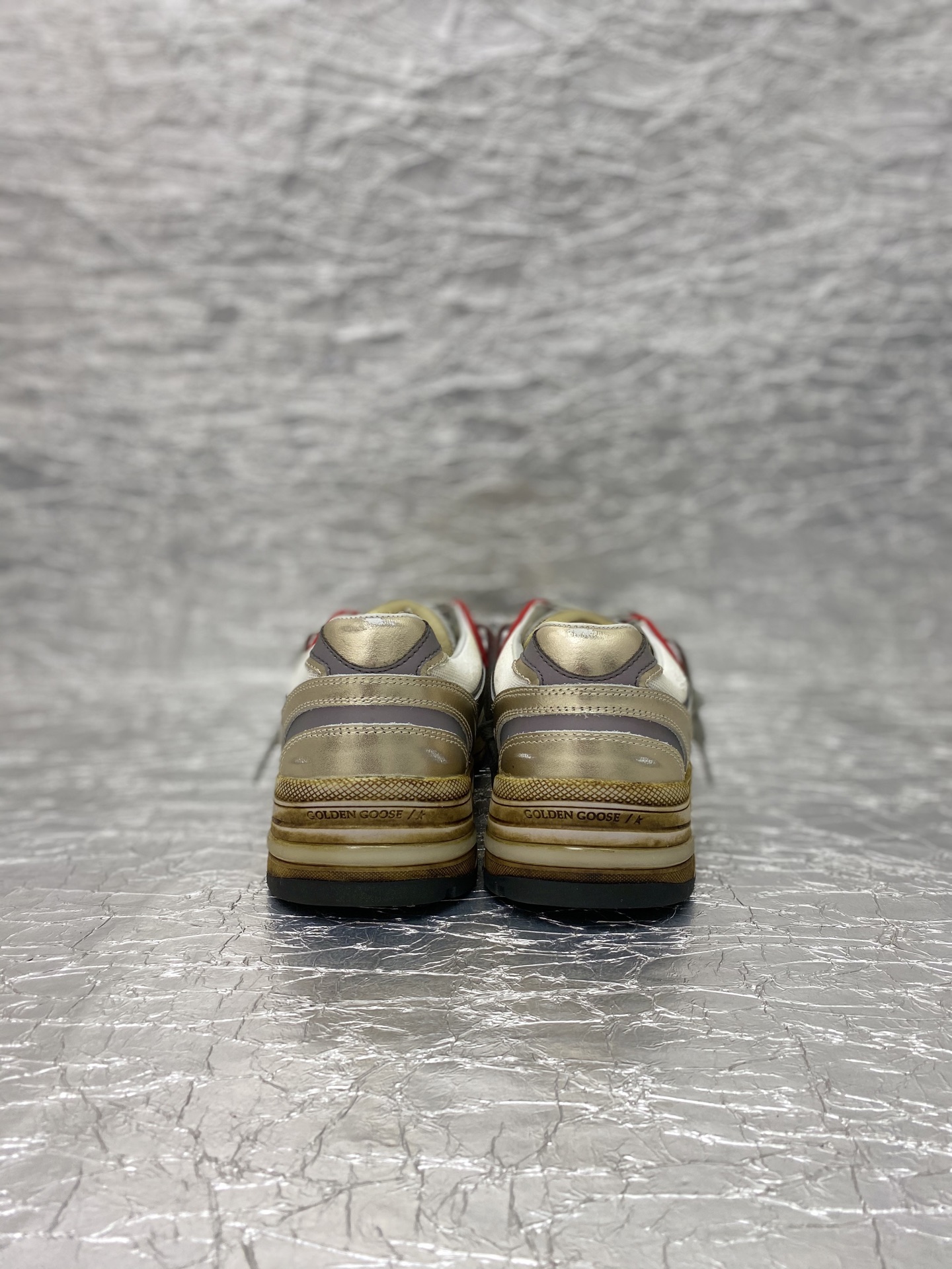 Golden Goose Dad-Star in mesh and gold foiled