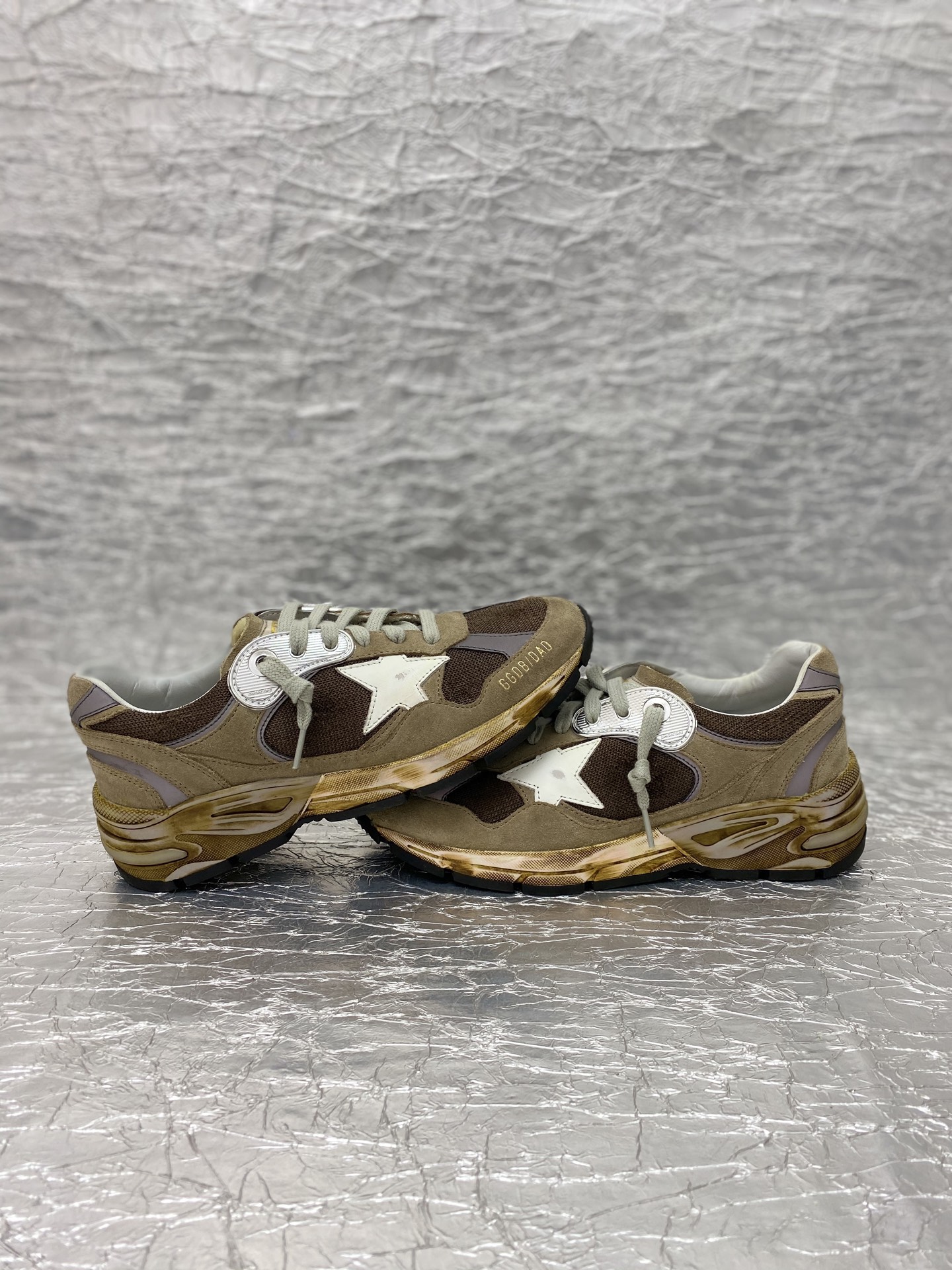 Golden Goose Dad-Star in dove gray mesh and suede 