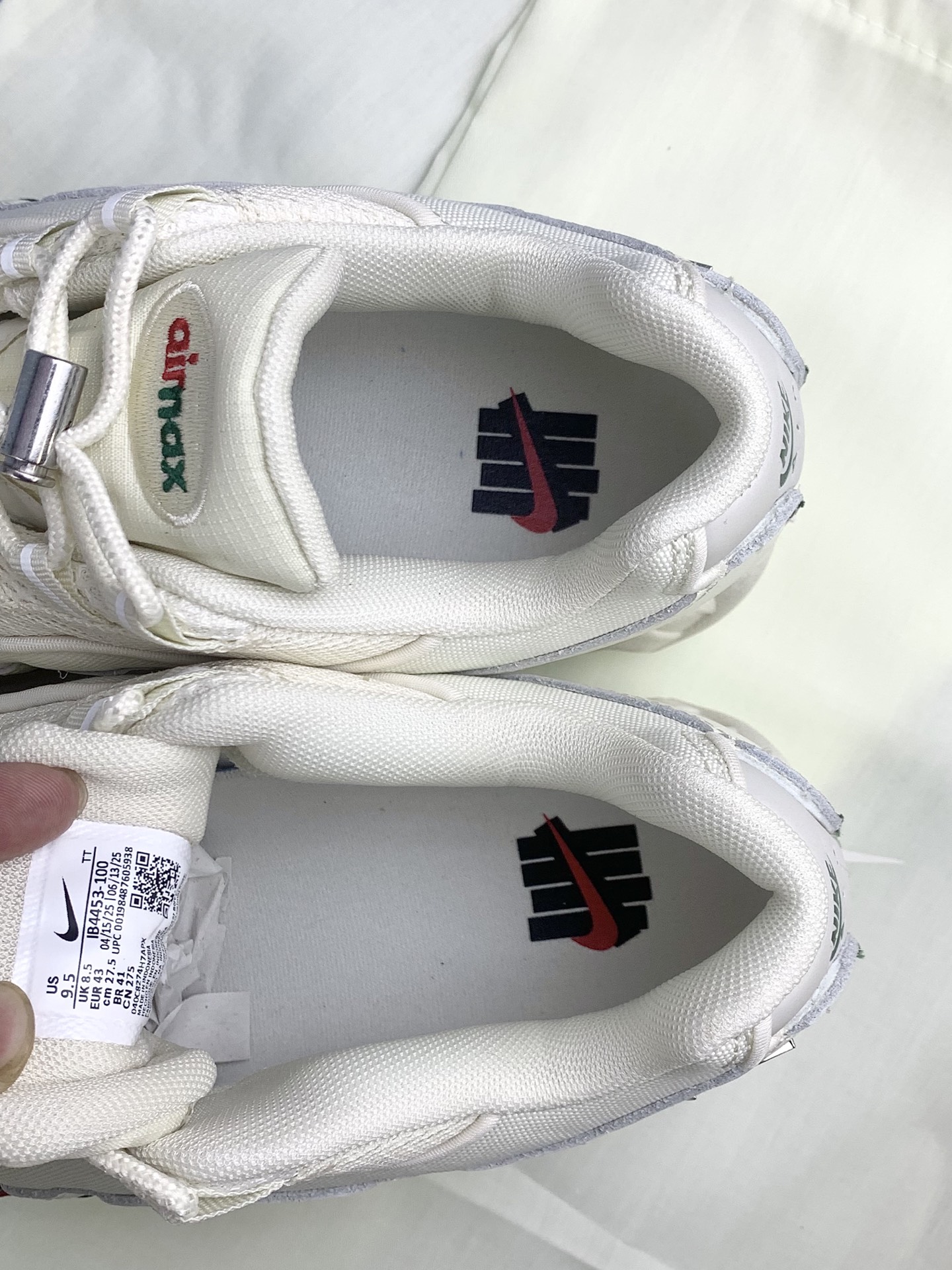 UNDEFEATED × Nike Air Max 95 SP "Sail"