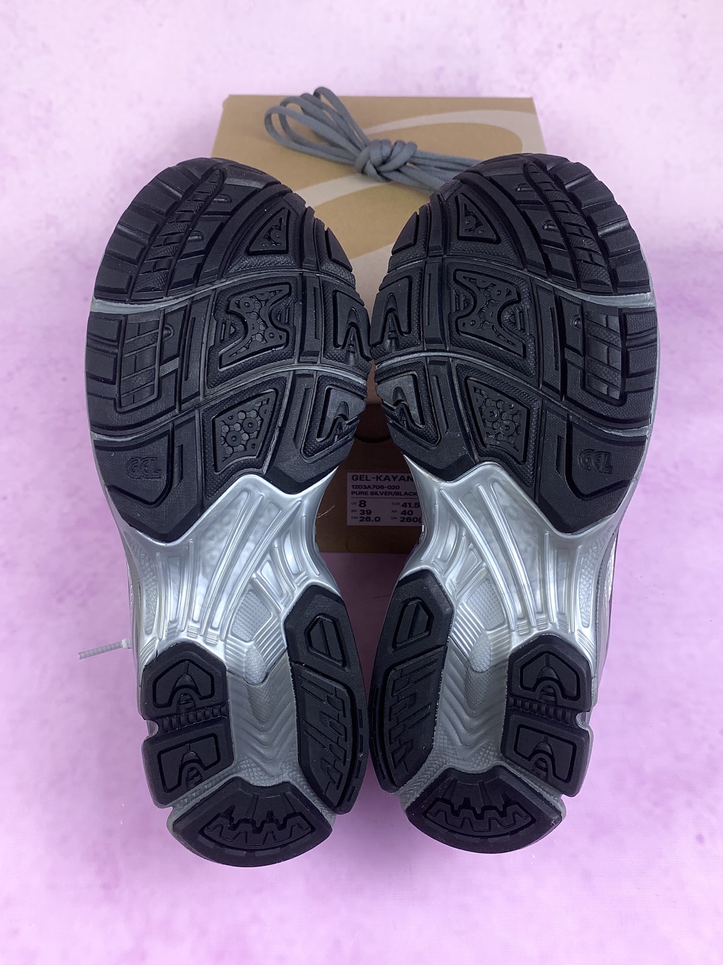 URBAN RESEARCH Exclusive Asics Gel-Kayano 14 "Pure Silver/Black"