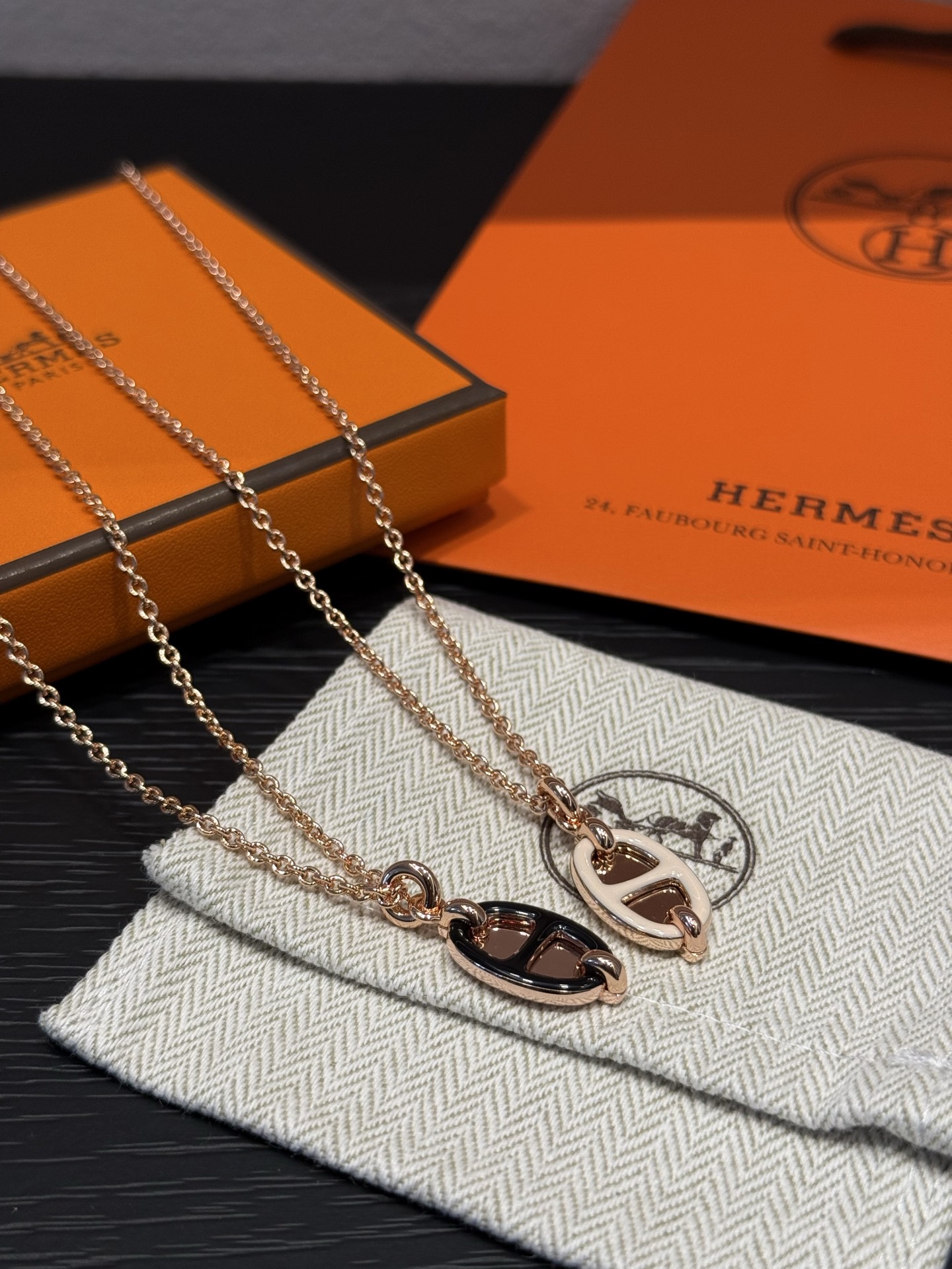 Hermès Mini Maillon pendant necklace