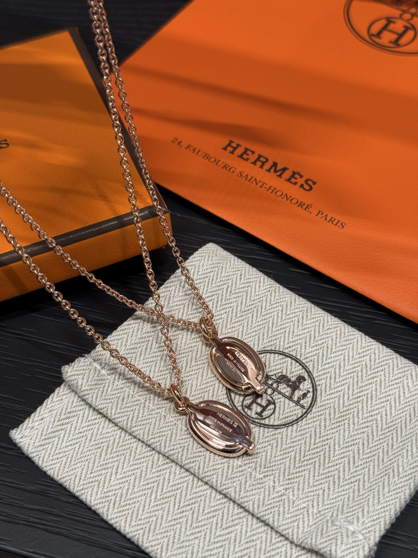 Hermès Mini Maillon pendant necklace