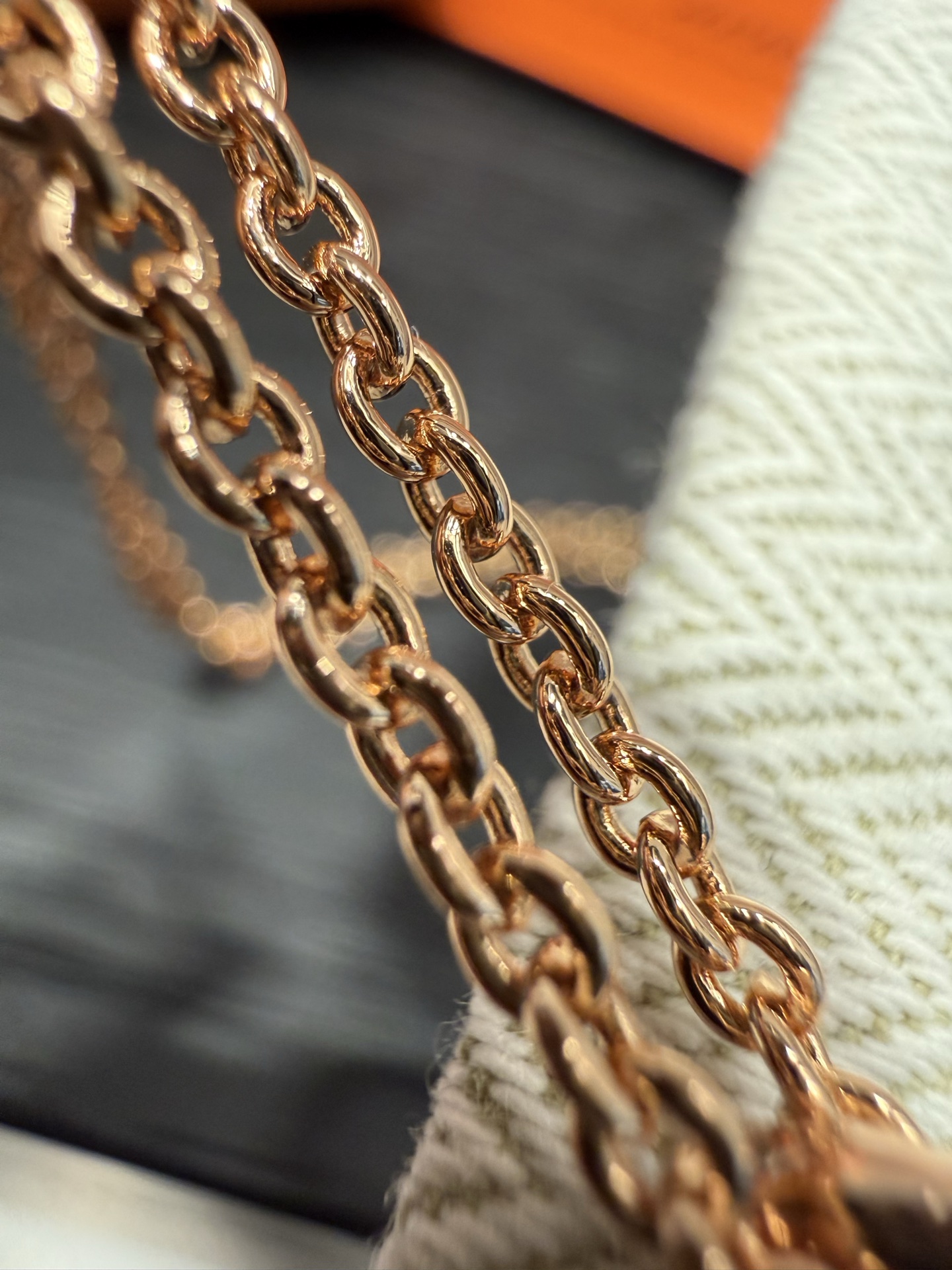 Hermès Mini Maillon pendant necklace