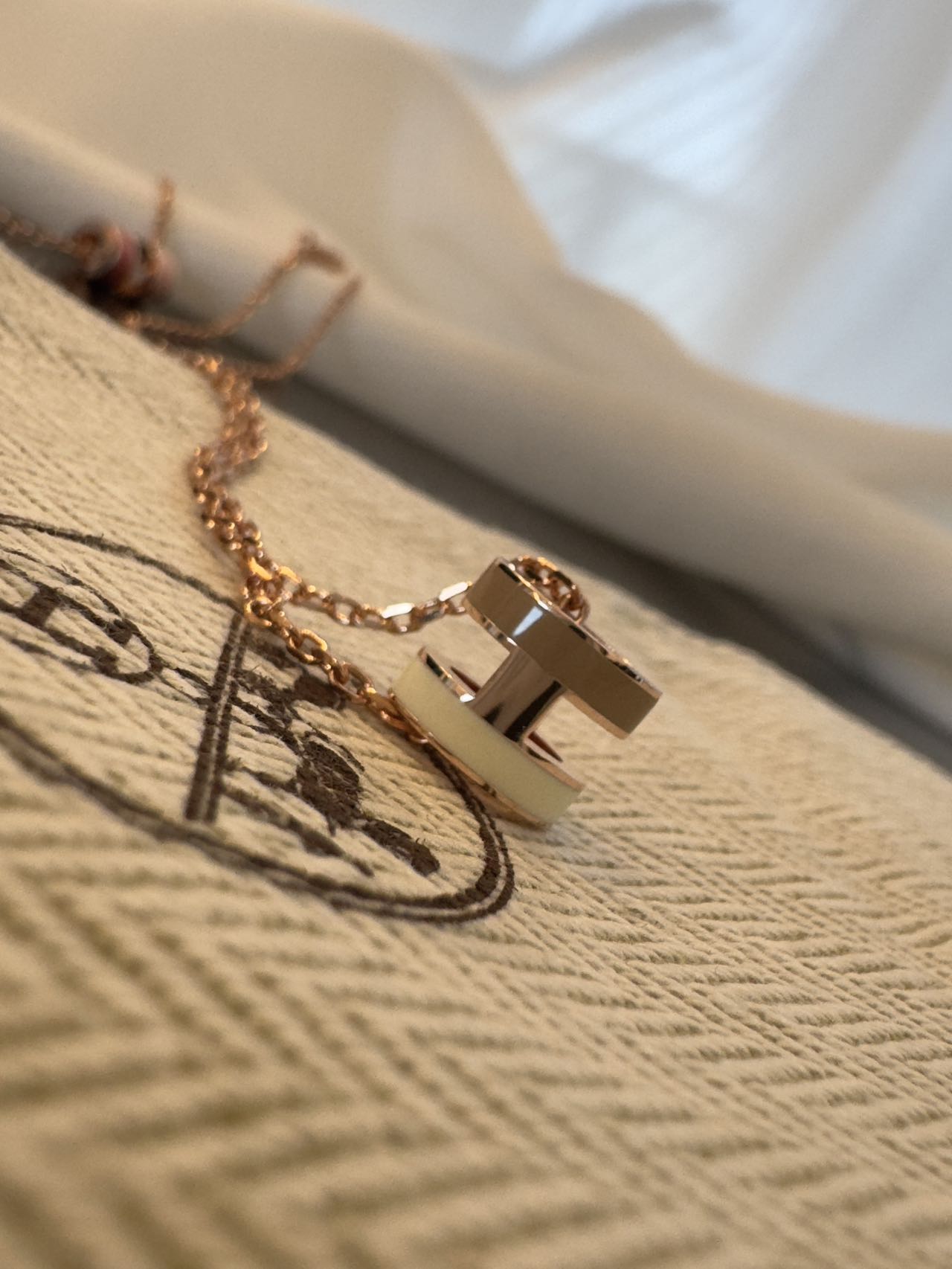 Hermès Mini Pop H Rocabar Necklace