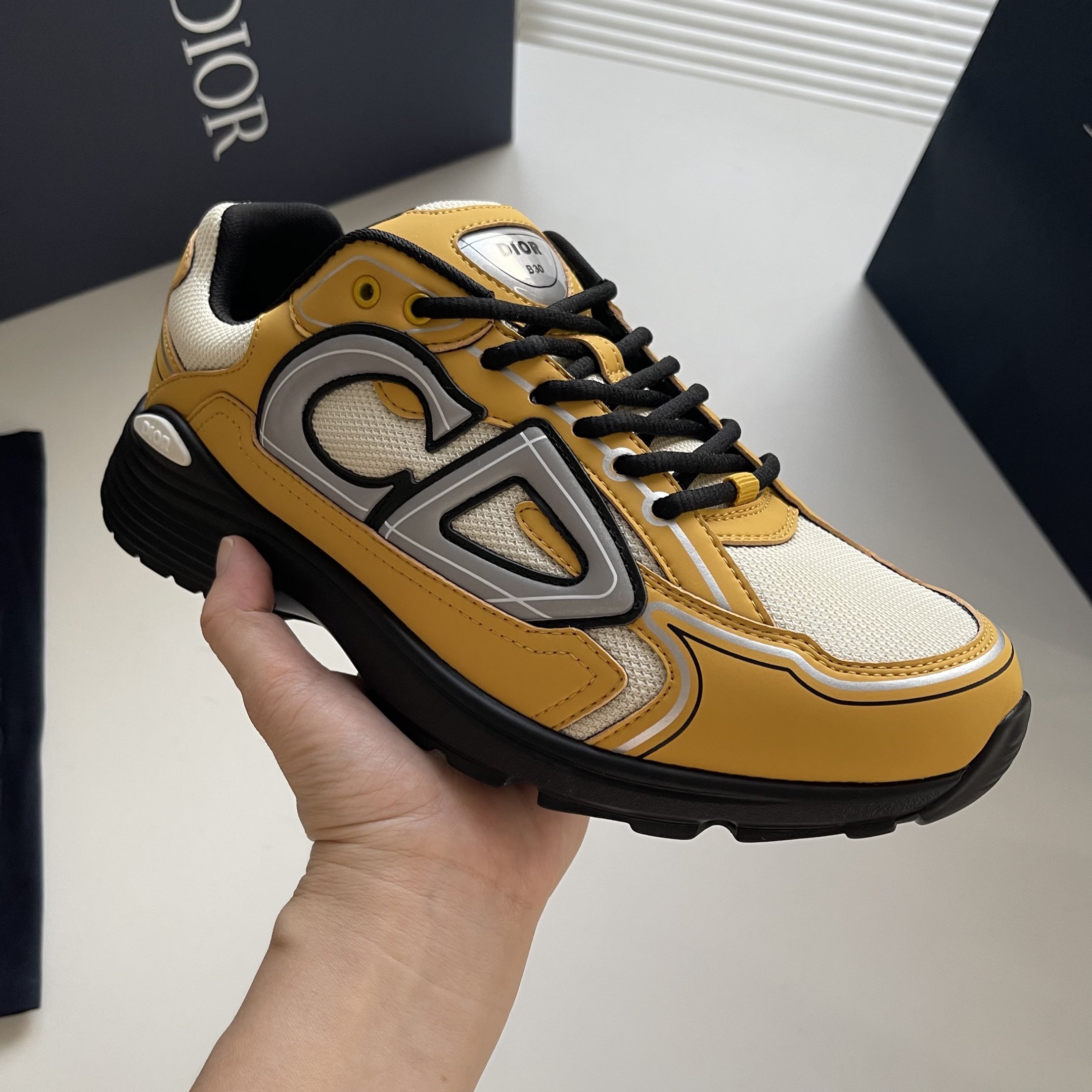 B30 Countdown Sneaker