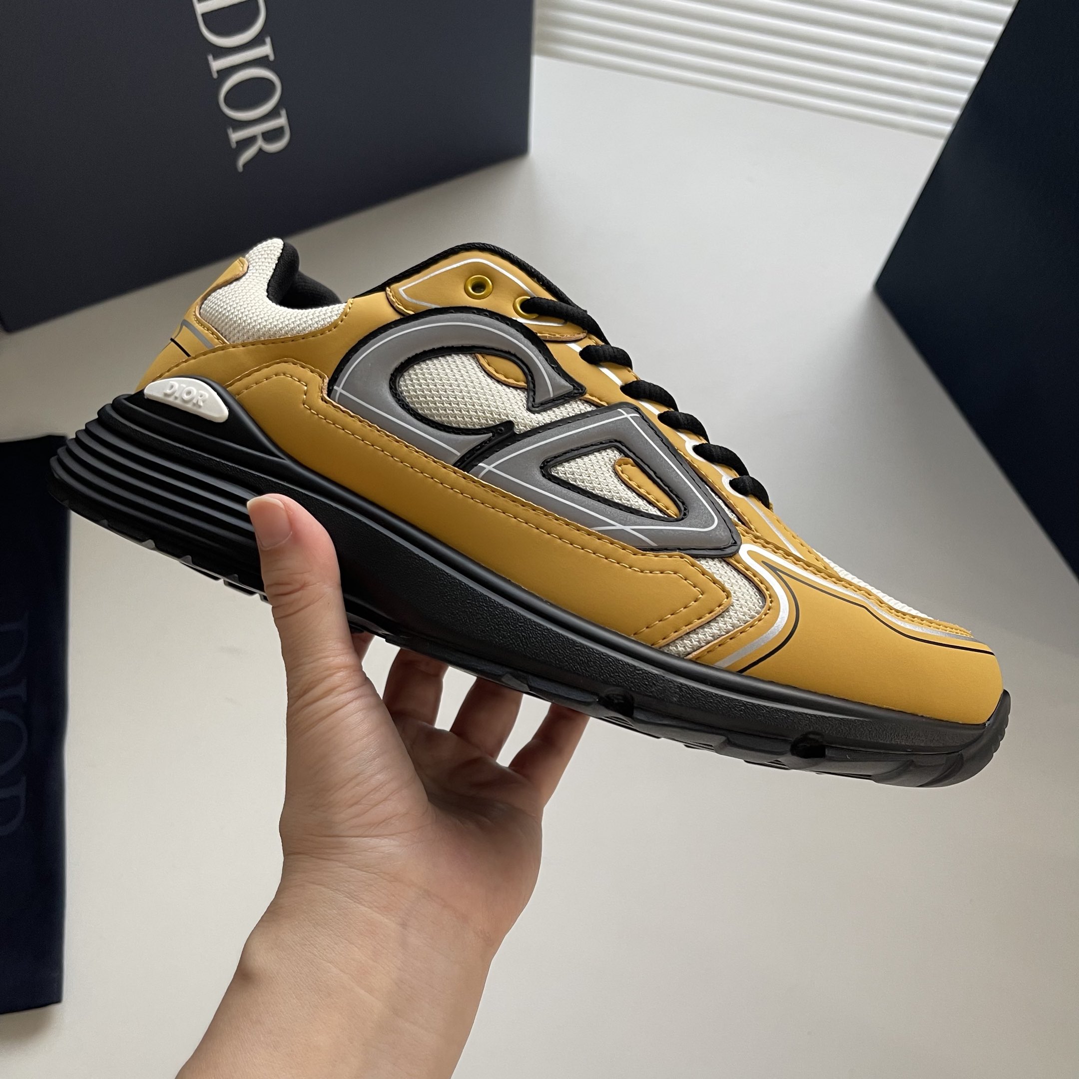 B30 Countdown Sneaker