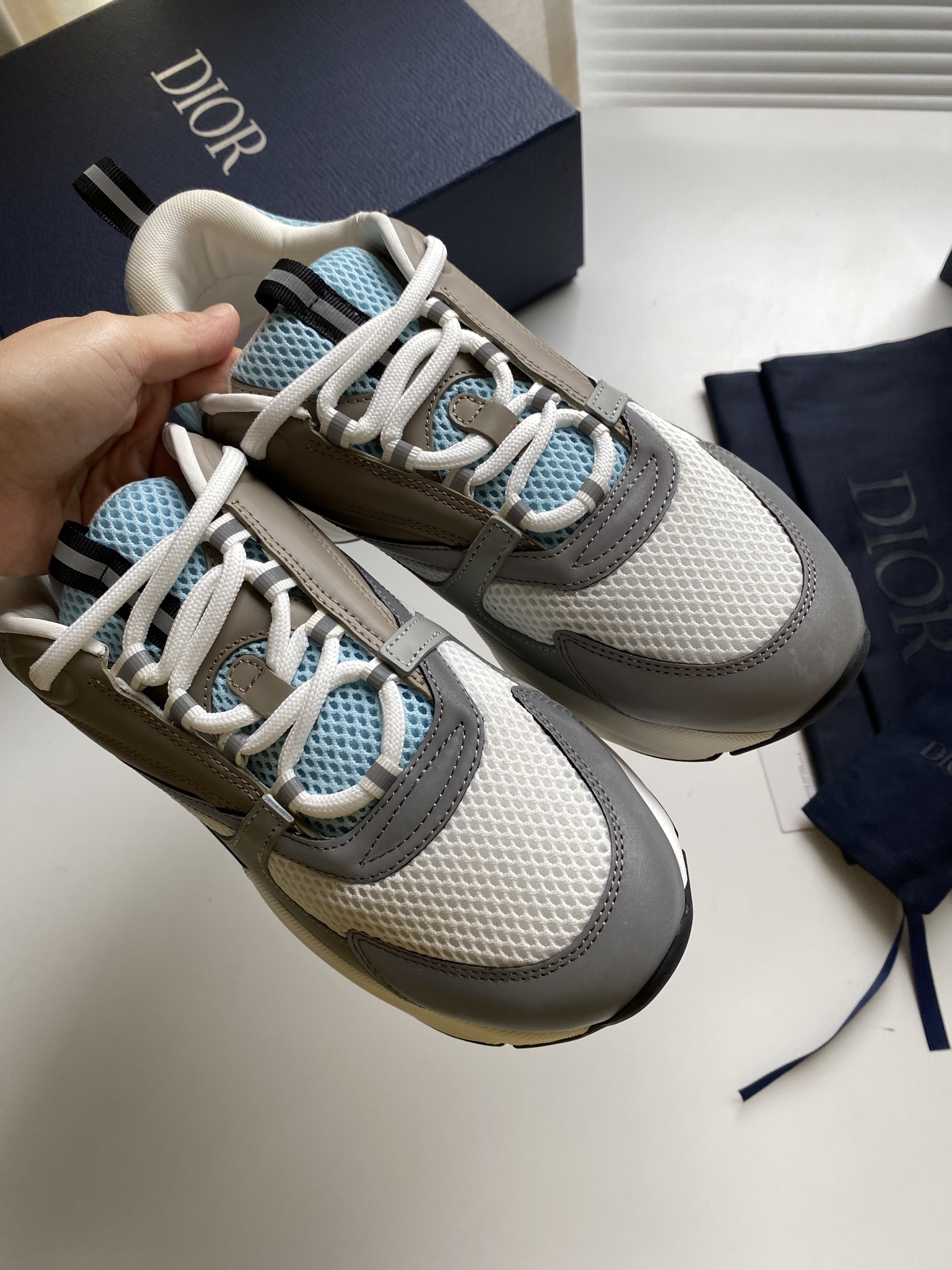 B22 White Blue Sneaker