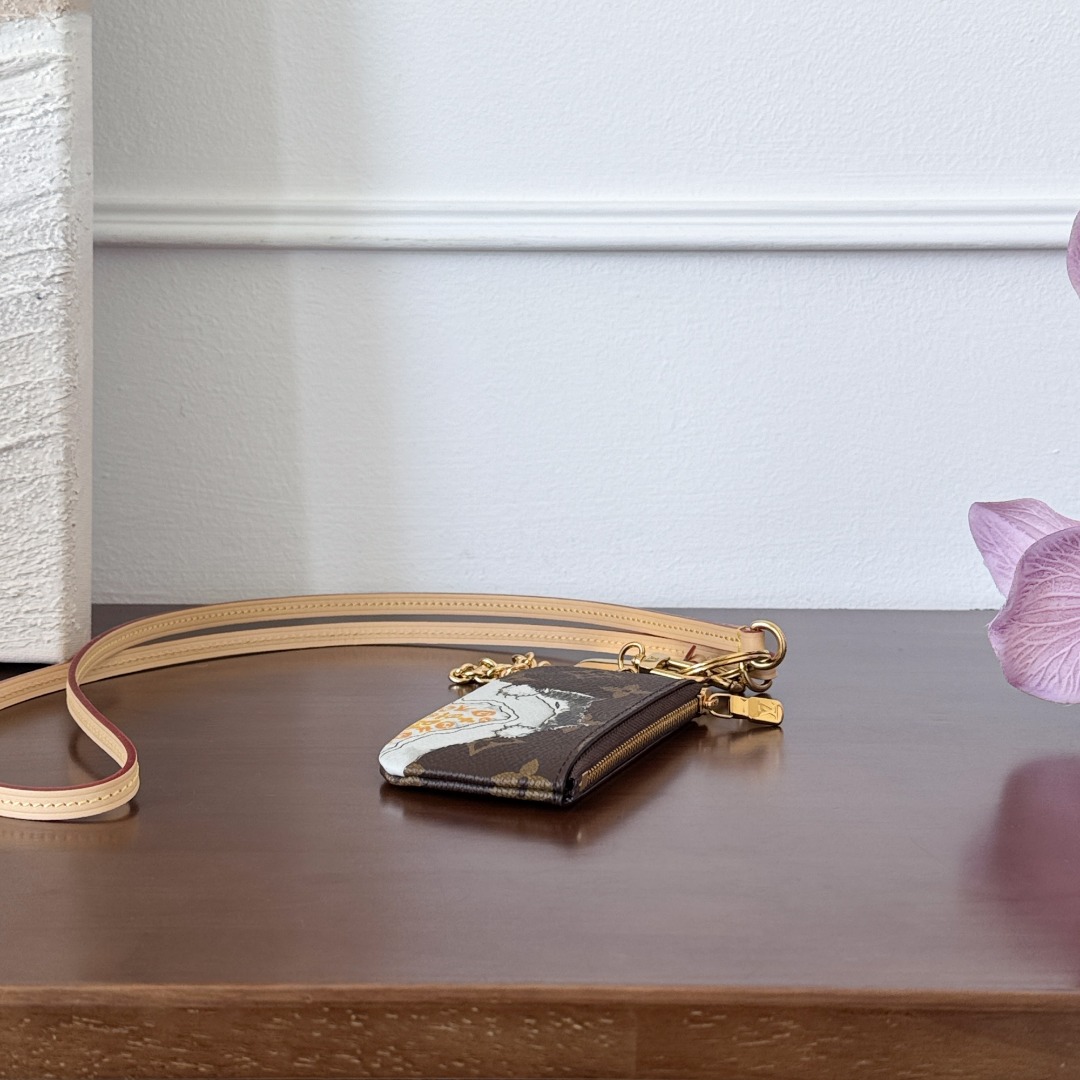 M25919 フォン ホルダー