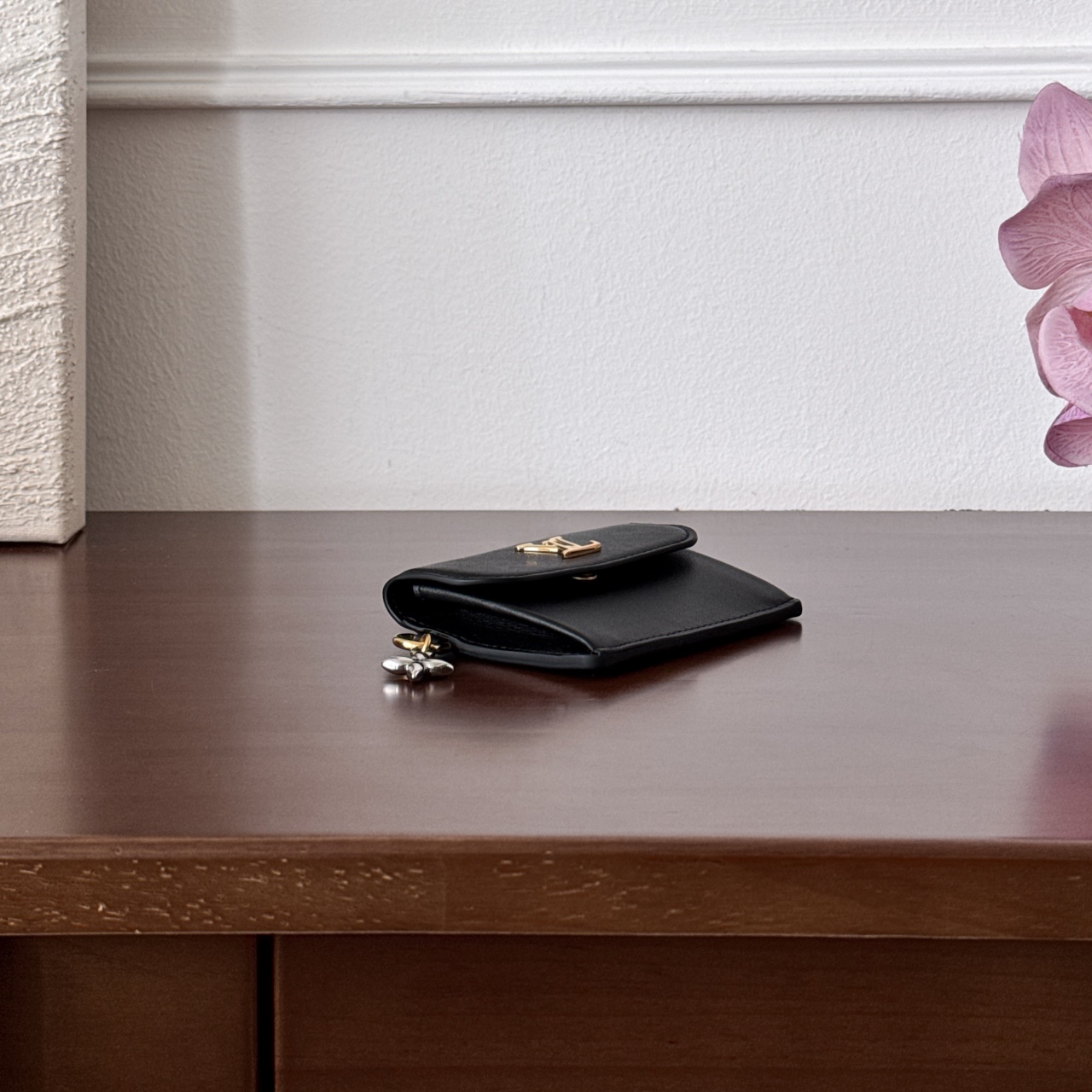 M14626 カードケース ポルト カルト･レクト ヴェルソ LV ブルーム