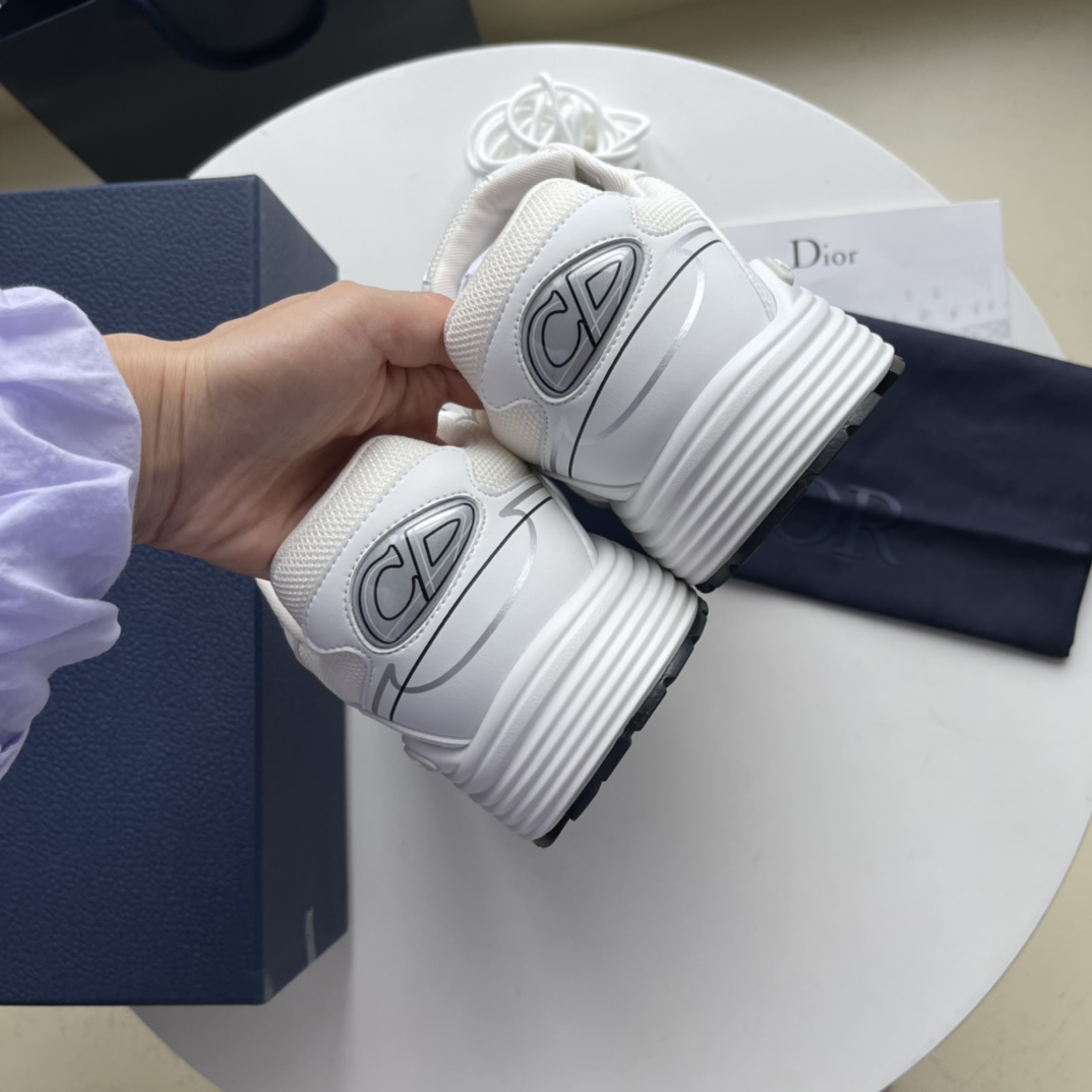 B30 Countdown Sneaker