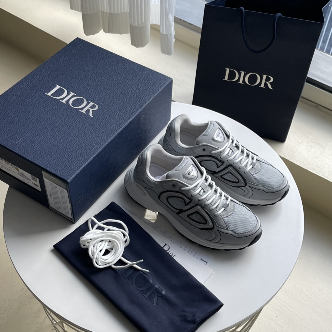 B30 Countdown Sneaker