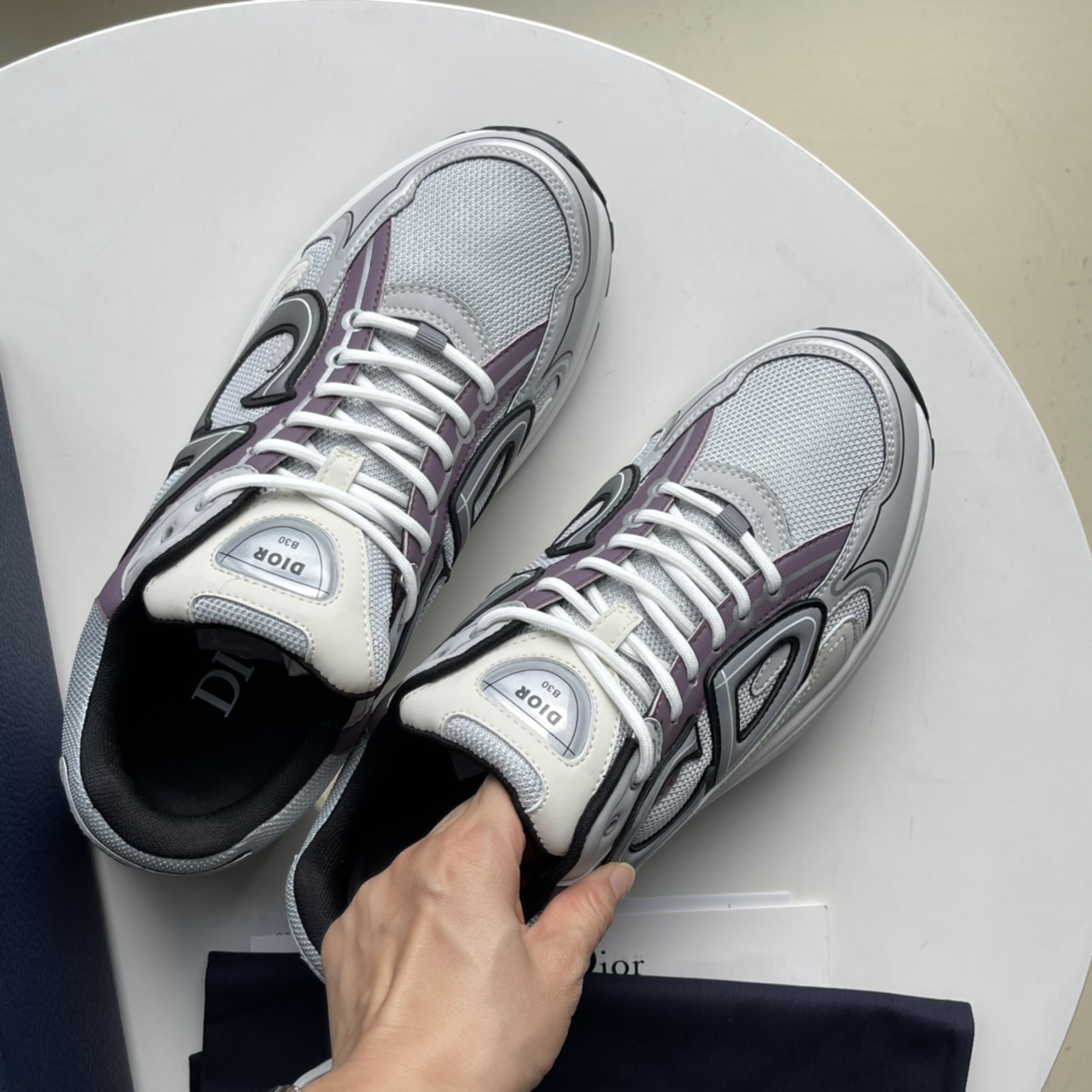 B30 Countdown Sneaker