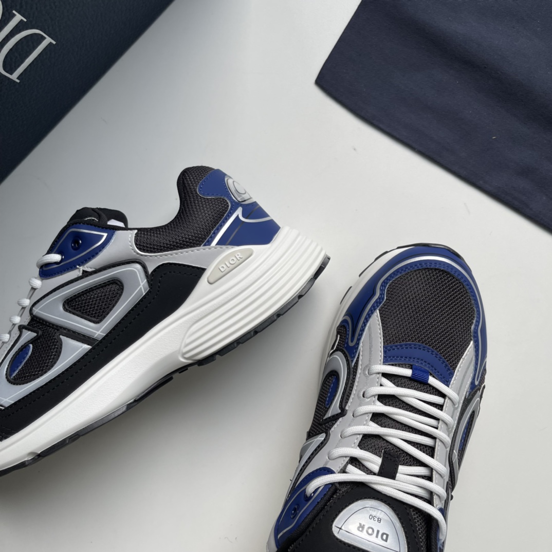 B30 Countdown Sneaker