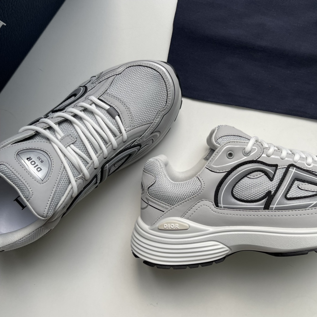 B30 Countdown Sneaker