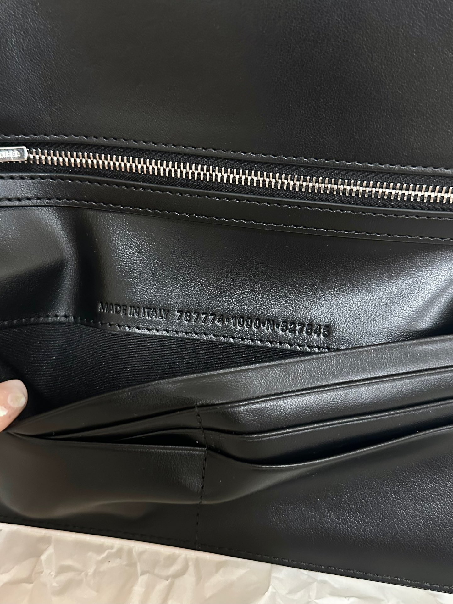 ブラック の メンズ Passport ロング ウォレット 1 チケット