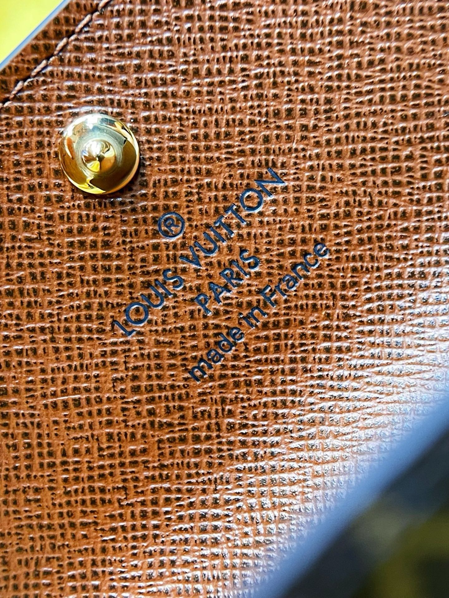 M69517 Key Case Multicre 4